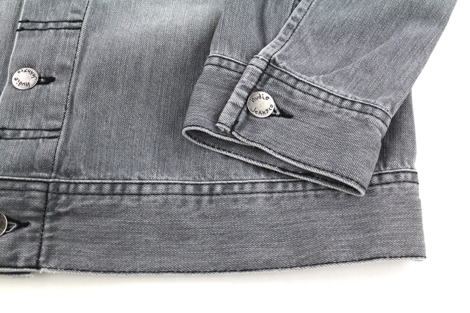 NUDIE Conny vyriška striukė M, balinta juoda, su sagomis, medvilninė, plautos pilkos spalvos 