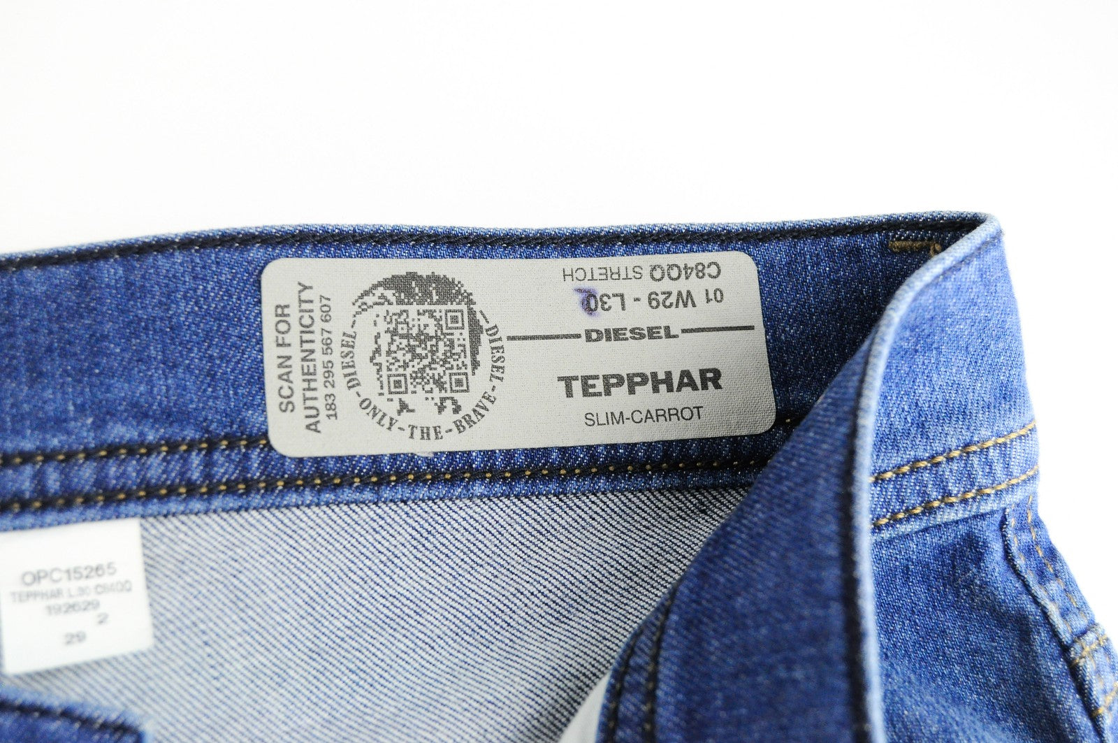 DIESEL Tepphar C84QQ vyriški džinsai W29/L30 Slim morkų mėlynos spalvos, tamprūs, medvilniniai 