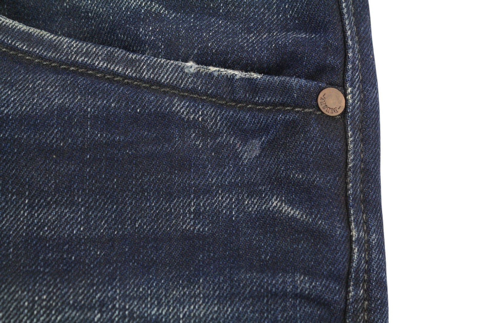 DIESEL Darron 0880F Men Jeans W36/L32 Dark Blue Regular Slim Tapered Distress