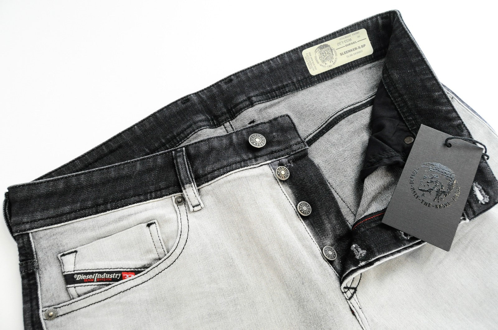 DIESEL Sleenker-X-SP 082AX vyriški džinsai W33/L32 pilki, ploni, aptempti medvilniniai džinsai 