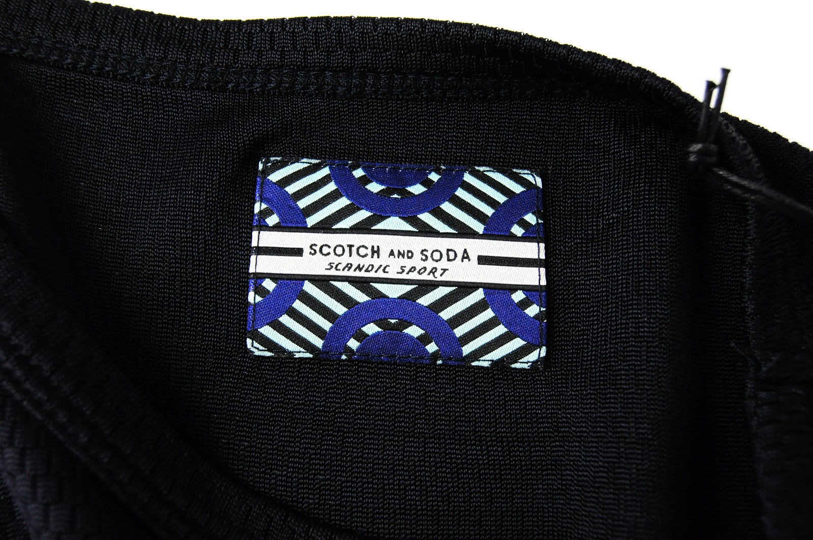 SCOTCH &amp; SODA Scandic Sport vyriški marškinėliai ~M tamsiai mėlyni trumpomis rankovėmis su logotipu ir laisvalaikio stiliaus 