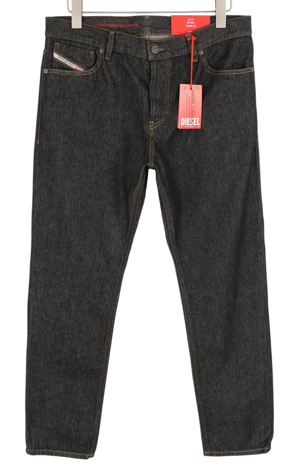 DIESEL 1995 Z9C34 vyriški džinsai W34/L30 siauri, tiesūs, tamsūs, su sagomis. Rekomenduojama kaina – 185 €. 