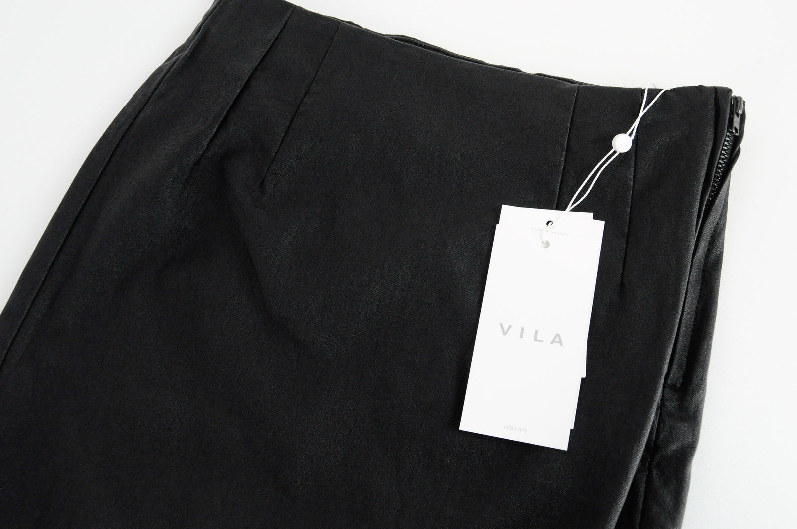 VILA Viines Commit Women Skirt XS Black Coated Zipped Short Stretch Fitted
