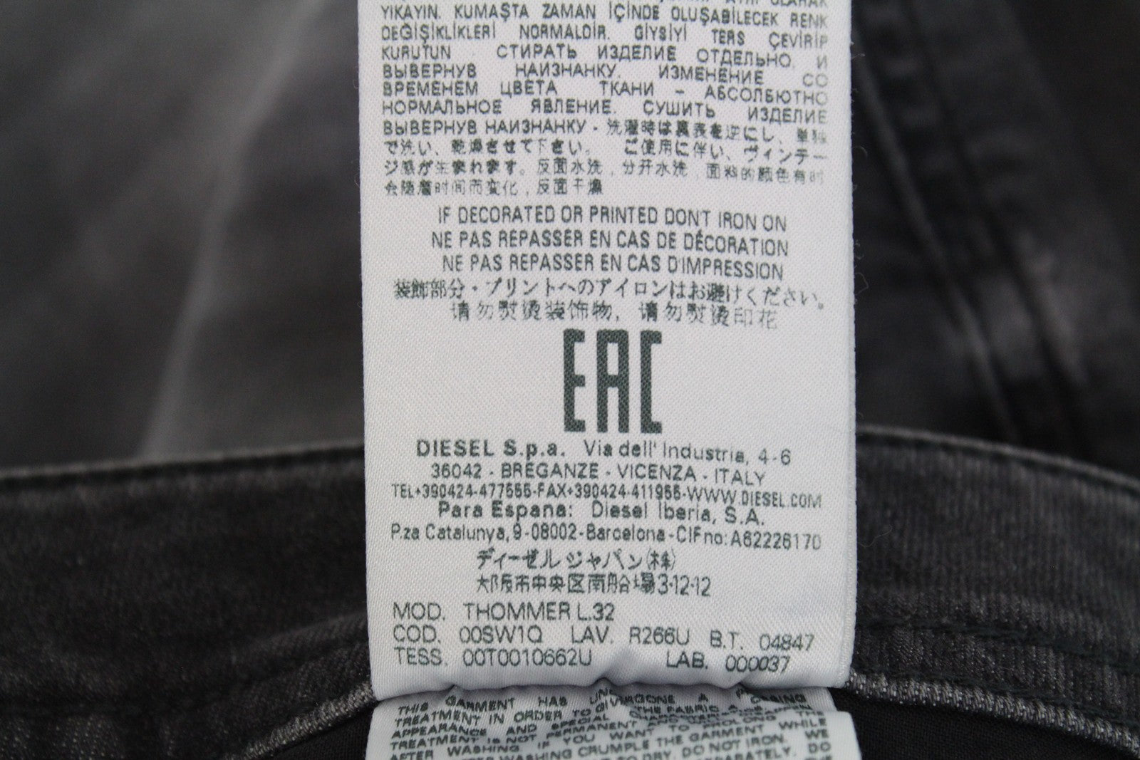 DIESEL Thommer R266U vyriški džinsai W38/L32 Slim Skinny Fit medvilniniai pilki skalbto džinso audiniai 