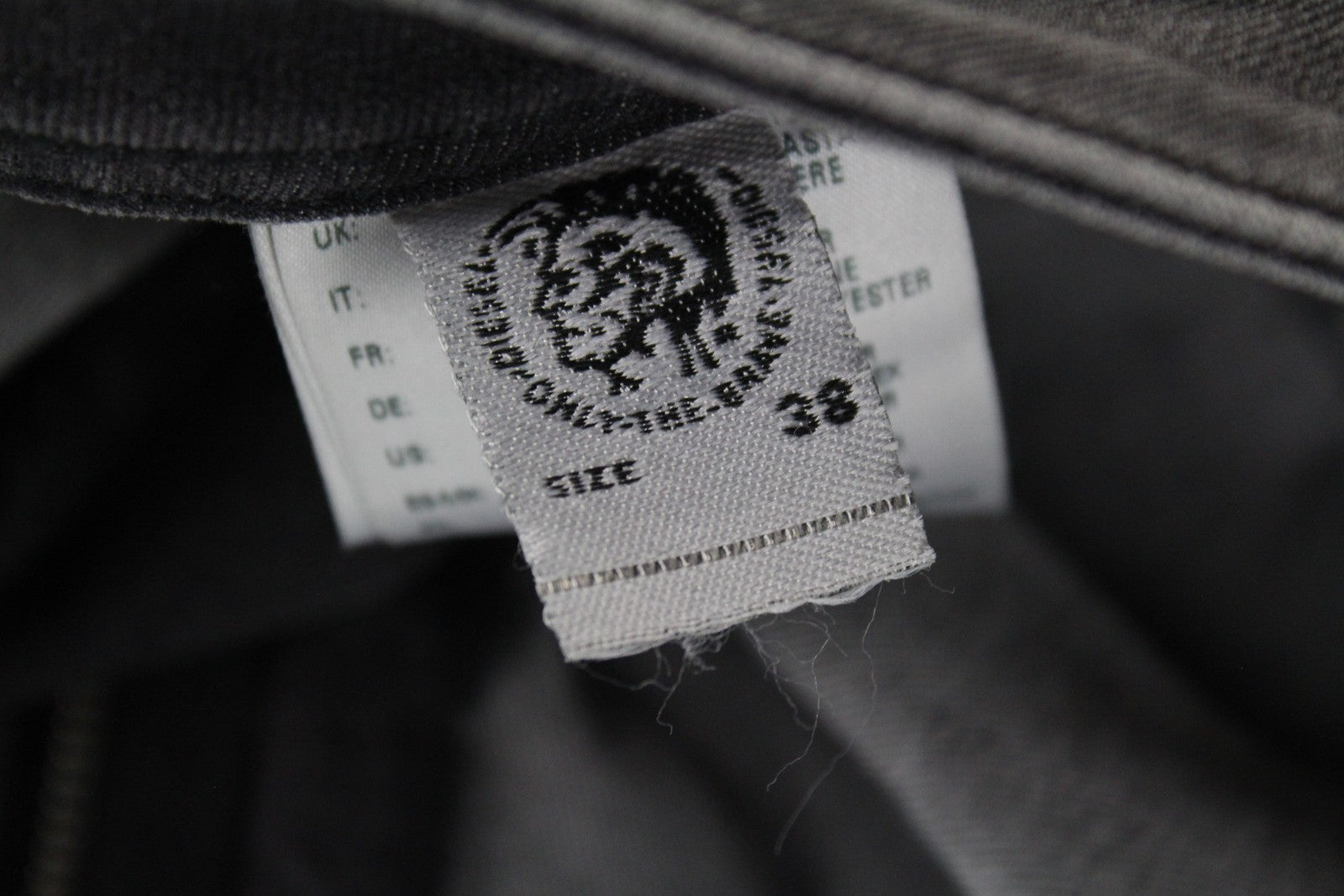 DIESEL Thommer R266U vyriški džinsai W38/L32 Slim Skinny Cotton Stretch Fit pilki skalbinių drabužiai 