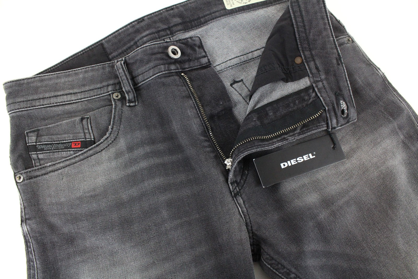 DIESEL Thommer R266U vyriški džinsai W30/L32 Slim Skinny Fit pilki medvilniniai plėšytų audinių džinsai 