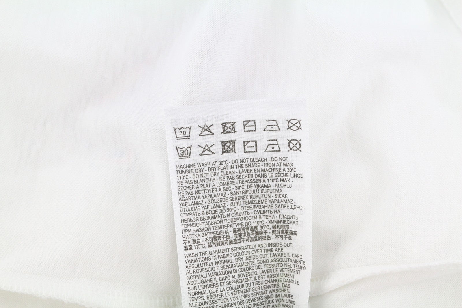 DIESEL T-Diegos-LS-K27 vyriški marškinėliai su ilgomis rankovėmis, 2XL dydžio, balti, apvalios iškirptės, trikotažo logotipu. 