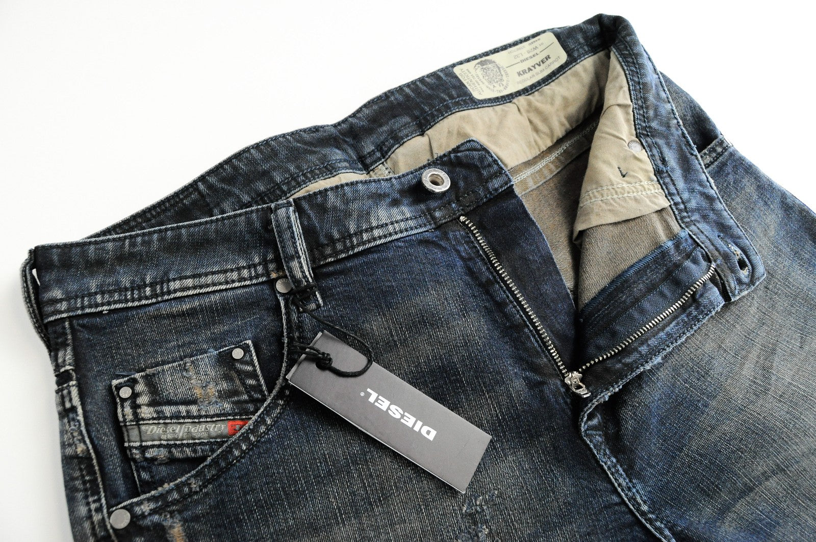 DIESEL Krayver R48XU vyriški džinsai W28/L32 Slim Carrot Fit medvilniniai tamprūs džinsai, mėlyni, skalbti 
