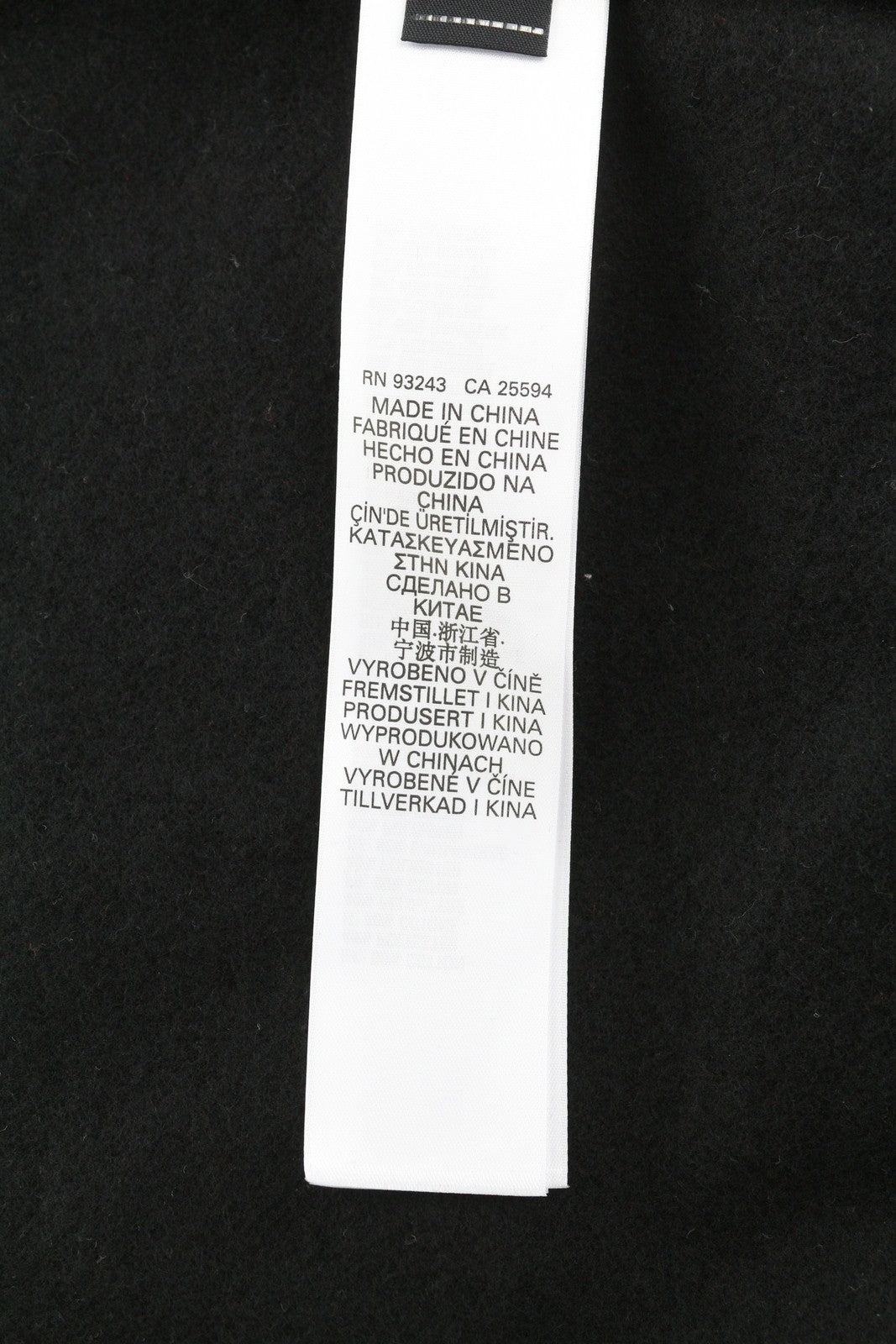 DIESEL S-Girk-A74 vyriškas džemperis XS, juodas, megztinis apvalia kaklo iškirpte, priekyje be pamušalo. 