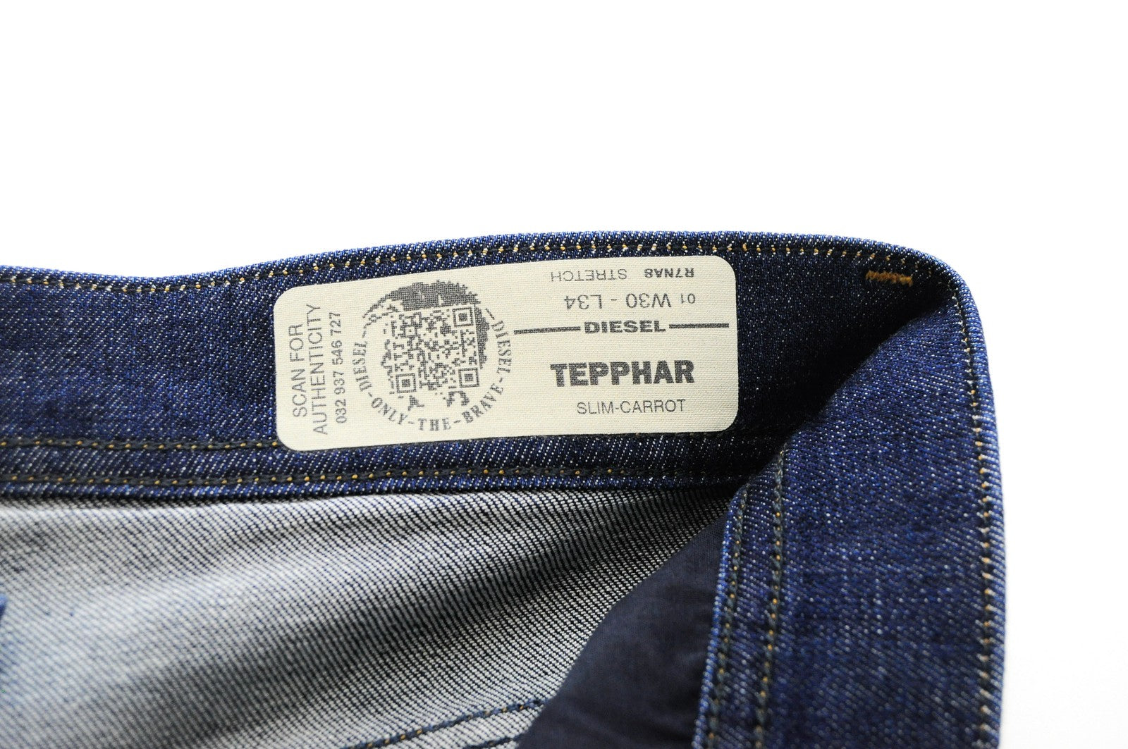 DIESEL Tepphar R7NA8 Mens Jeans W30 L34 Slim Carrot  Cotton Wash Blue Denim