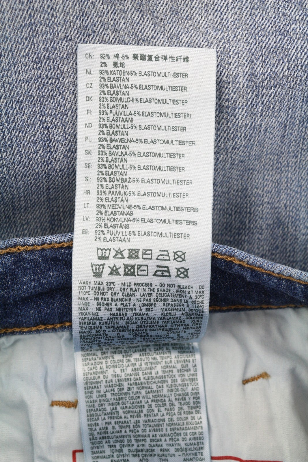 DIESEL 2019 D-Strukt 0DQAE vyriški džinsai W32/L32 Slim Fade Effect Denim, rekomenduojama kaina 175 € 