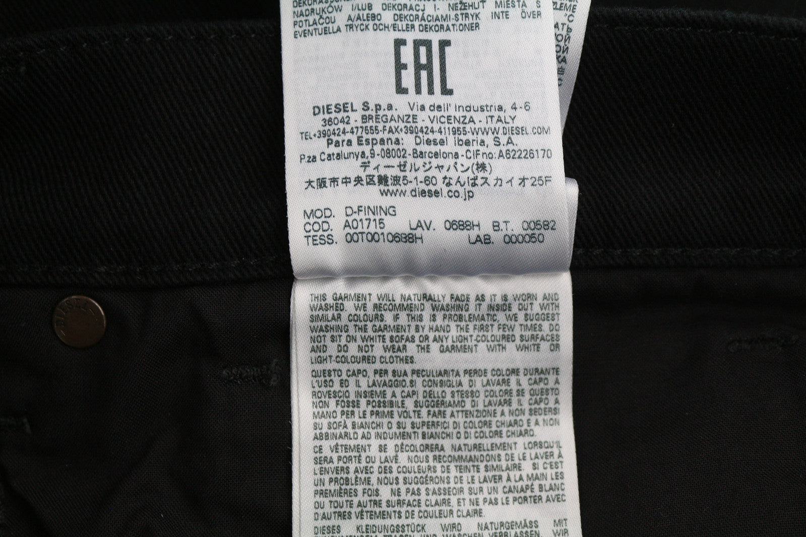 DIESEL D-Fining 0688H vyriški džinsai W33/L34, juodi, su sagomis, siaurėjantys, tamprūs. 