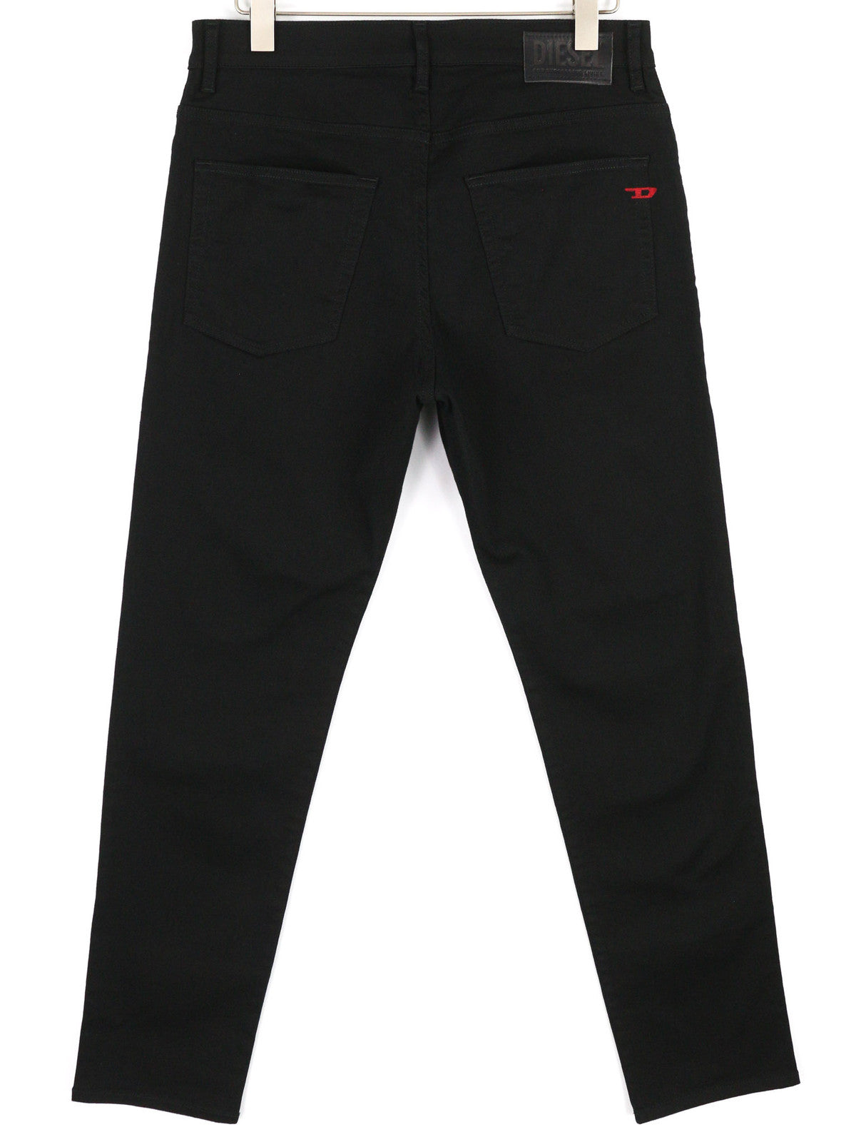 DIESEL D-Fining 0688H vyriški džinsai W33/L34, juodi, su sagomis, siaurėjantys, tamprūs. 
