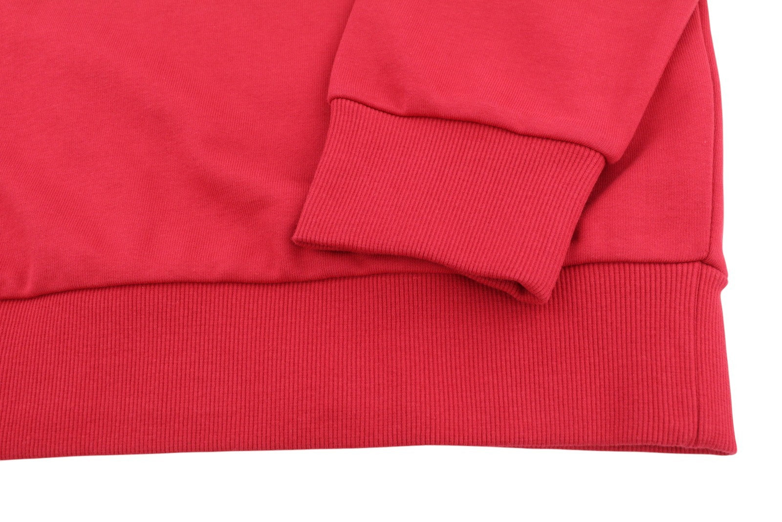 DIESEL S-Ginn-K25 vyriškas džemperis, raudonas, L dydžio, su apvalia kaklo iškirpte ir logotipu priekyje, rekomenduojama kaina – 125 € 