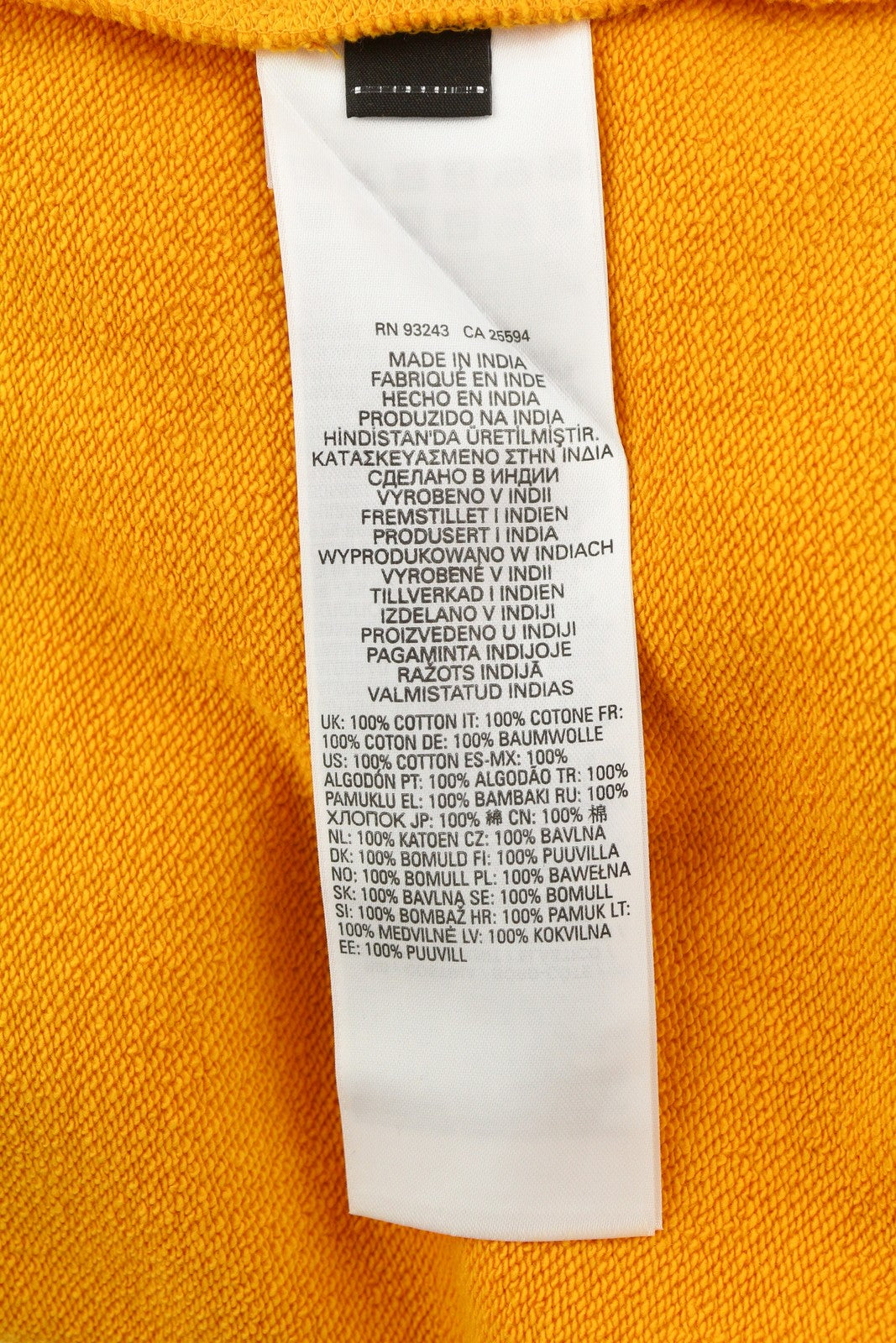 DIESEL S-Ginn-Hood-E5 vyriškas džemperis su gobtuvu L dydžio, geltonas, su kengūros kišene, rekomenduojama kaina – 175 € 