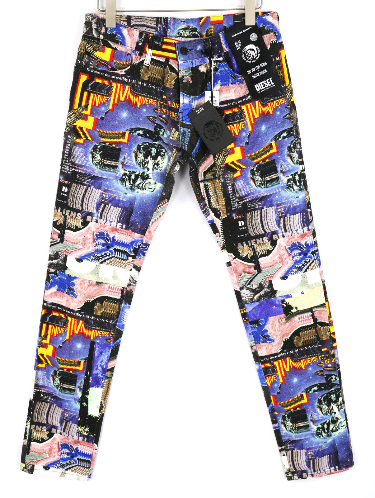 DIESEL D-Kras 009VB vyriški džinsai W32/L32 Slim Fit su raštuotais sagomis ir logotipu, rekomenduojama kaina – 295 € 