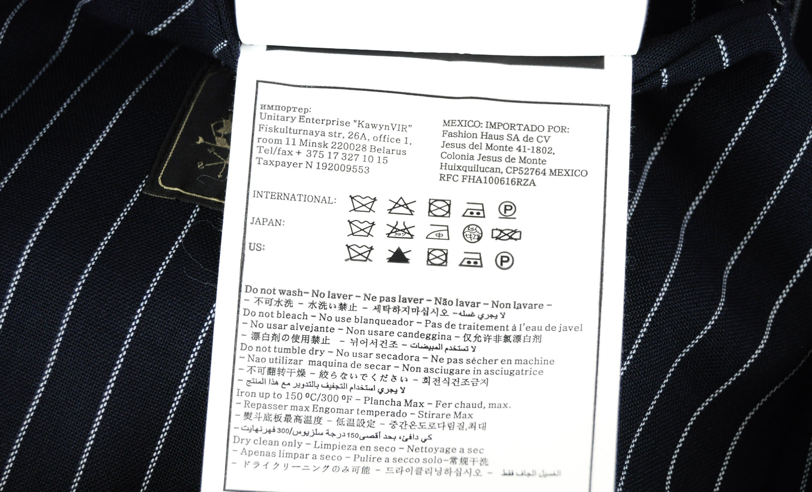 „SUITSUPPLY“ vyriškas „Havana“ švarkas, UK40R, tamsiai mėlynas, dryžuotas, priglundantis, grynos vilnos oficialus drabužis. 