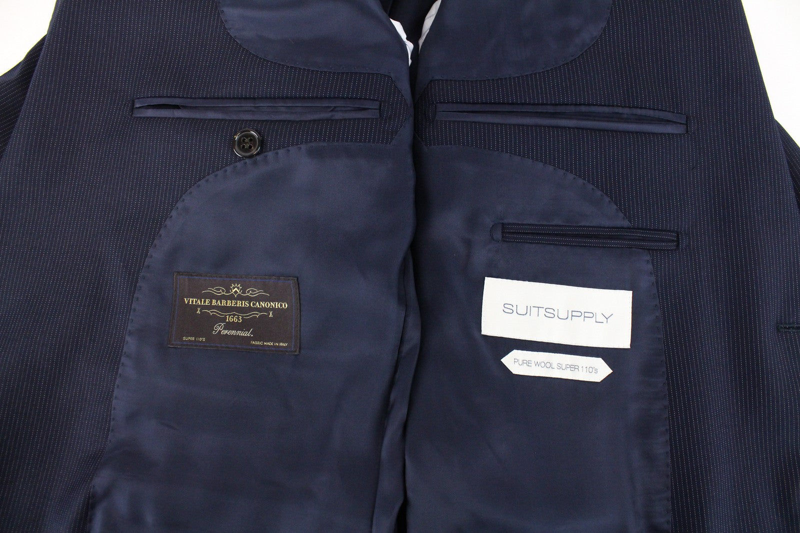 „SUITSUPPLY Lazio“ vyriškas švarkas UK40R, tamsiai mėlynas, vilnonis „Super 110“ plonas dryžuotas pamušalas 