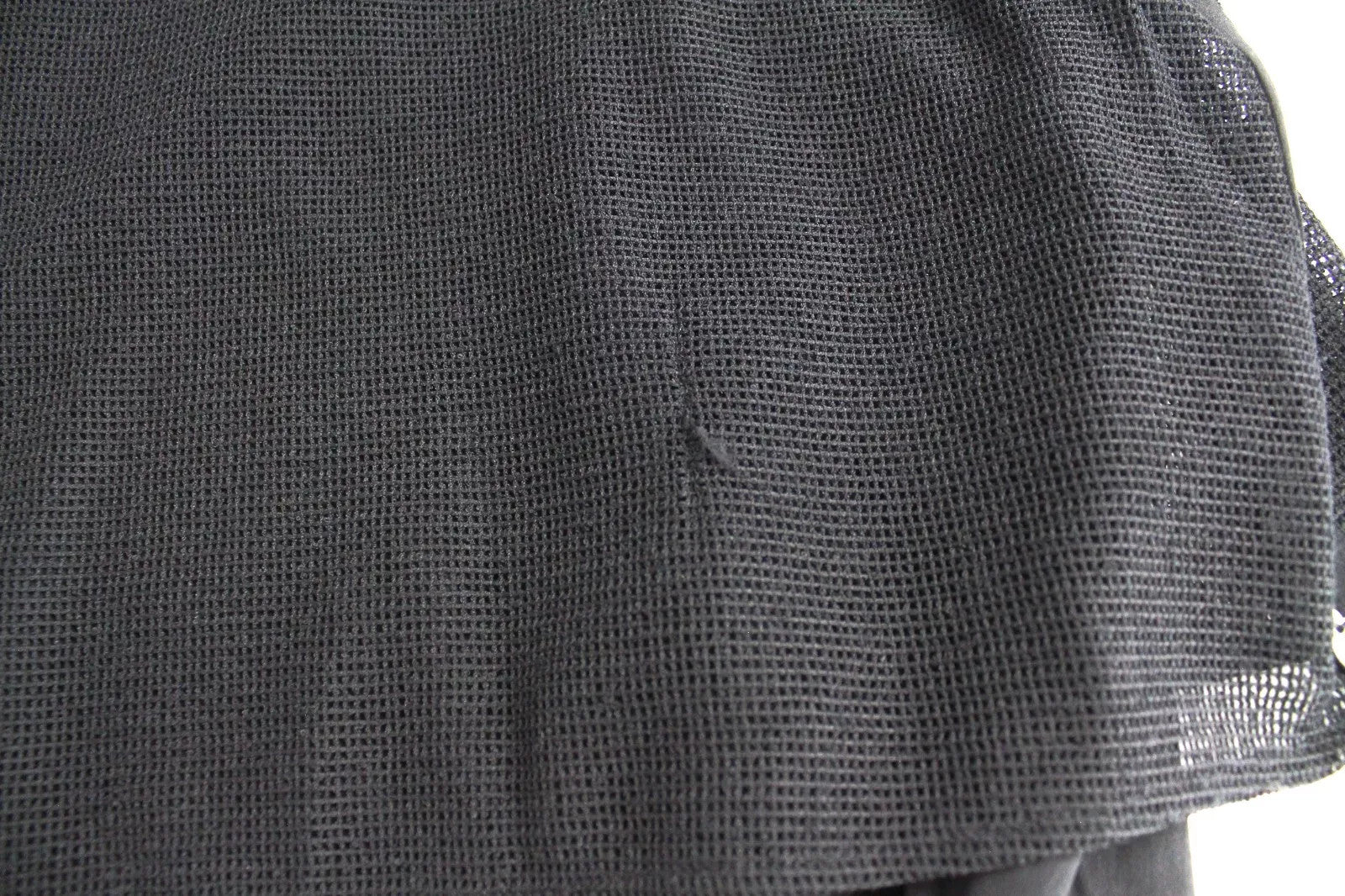 MAISON SCOTCH moteriška suknelė M, juoda, daugiasluoksnė, be rankovių, apvali iškirptė 