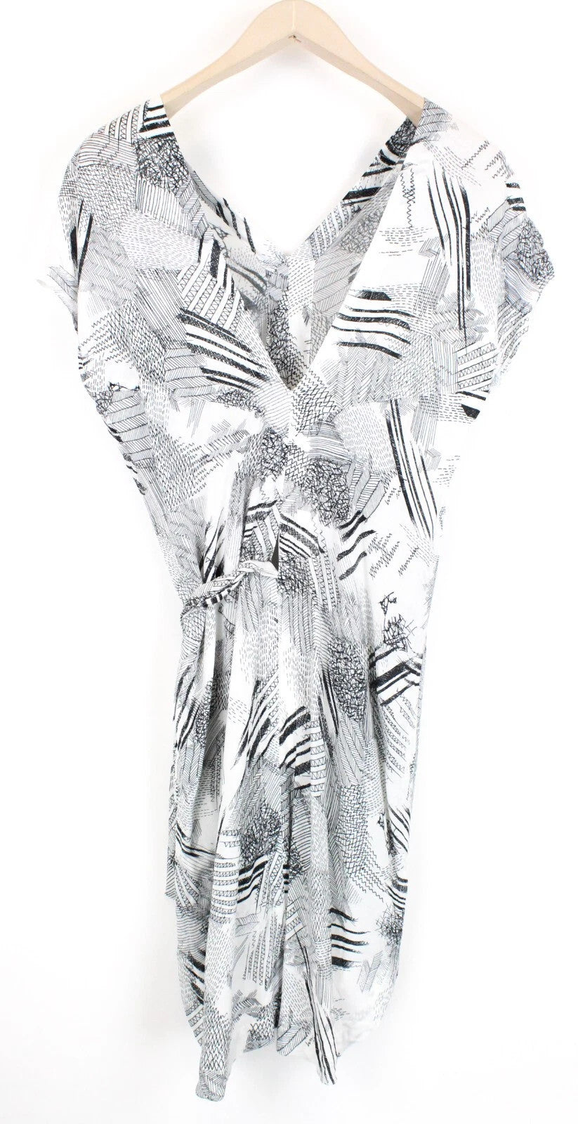 DENHAM moteriška 2XS suknelė balta raštuota trumpomis rankovėmis V formos iškirpte 2 viename 