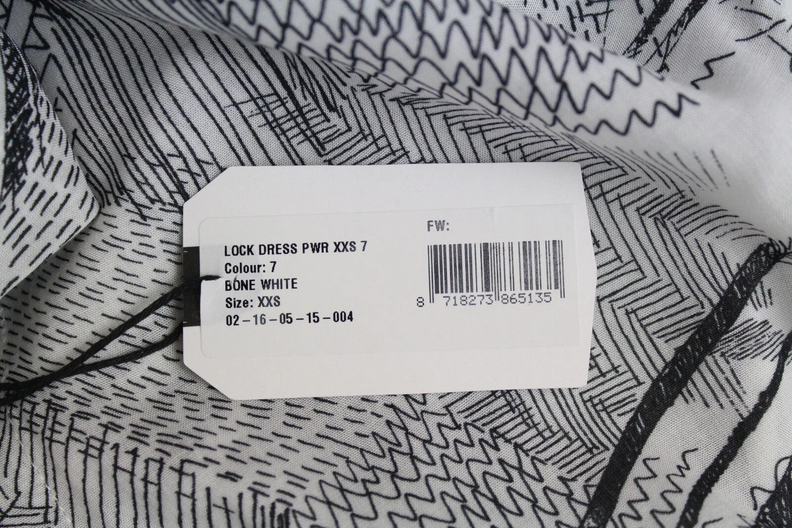 DENHAM moteriška 2XS suknelė balta raštuota trumpomis rankovėmis V formos iškirpte 2 viename 