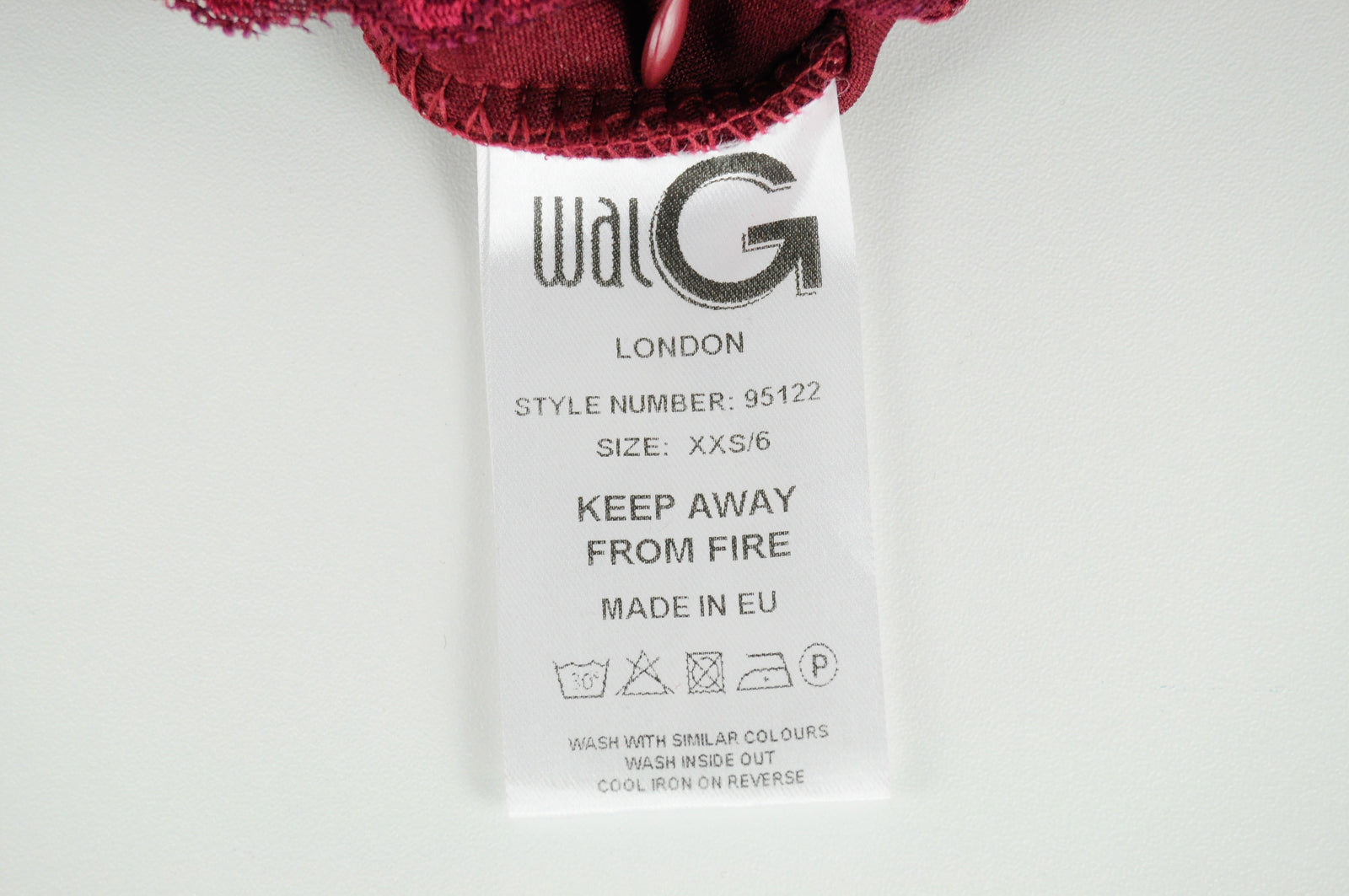 WALG Women Dress UK6 Red Maxi Sleeveless Stretch Slit Lace V-Neck Formal