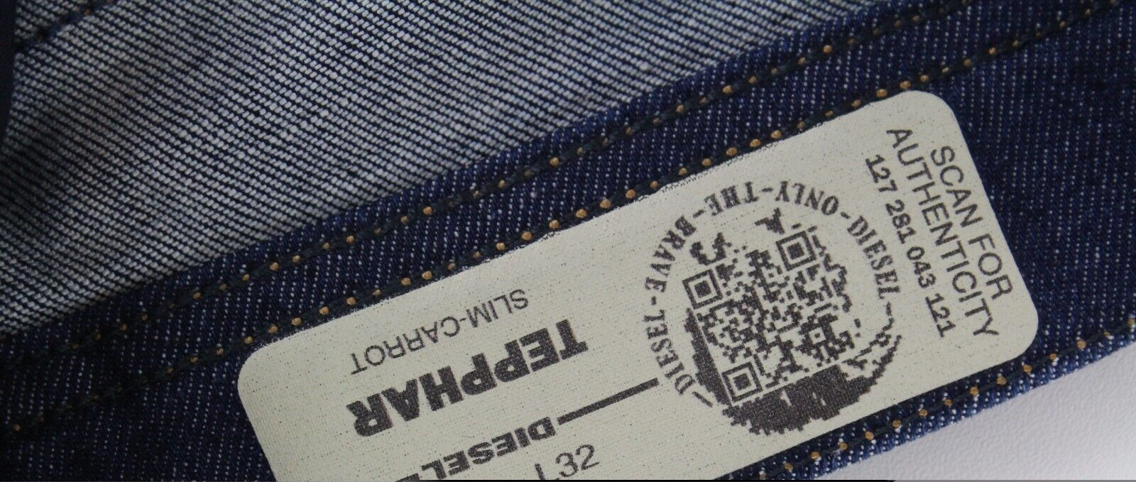 DIESEL Tepphar R7NA8 vyriški mėlyni džinsai W29/L32 Slim morkų spalvos skalbtos medvilnės tamprės 