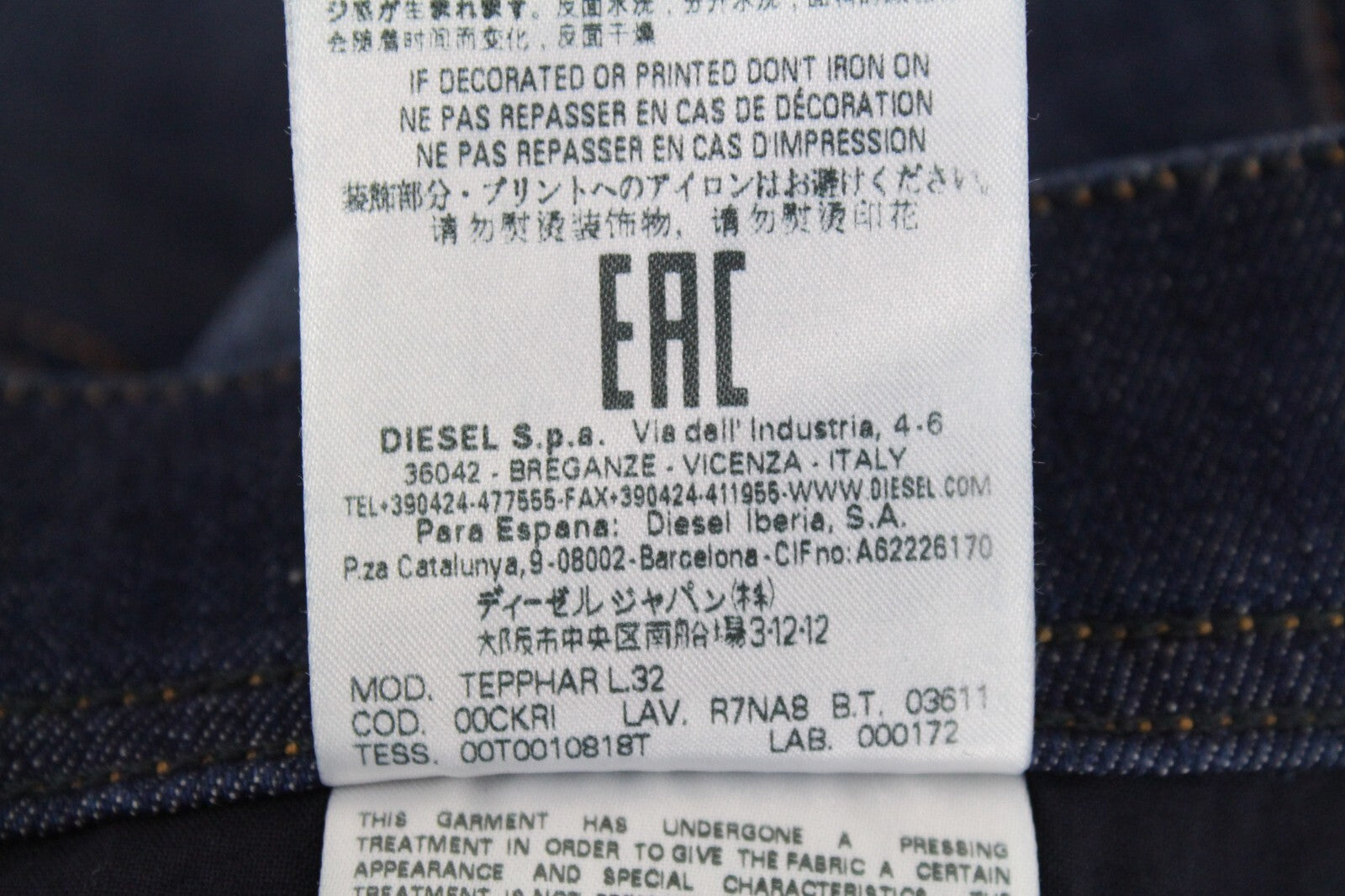 DIESEL Tepphar R7NA8 vyriški mėlyni džinsai W29/L32 Slim morkų spalvos skalbtos medvilnės tamprės 