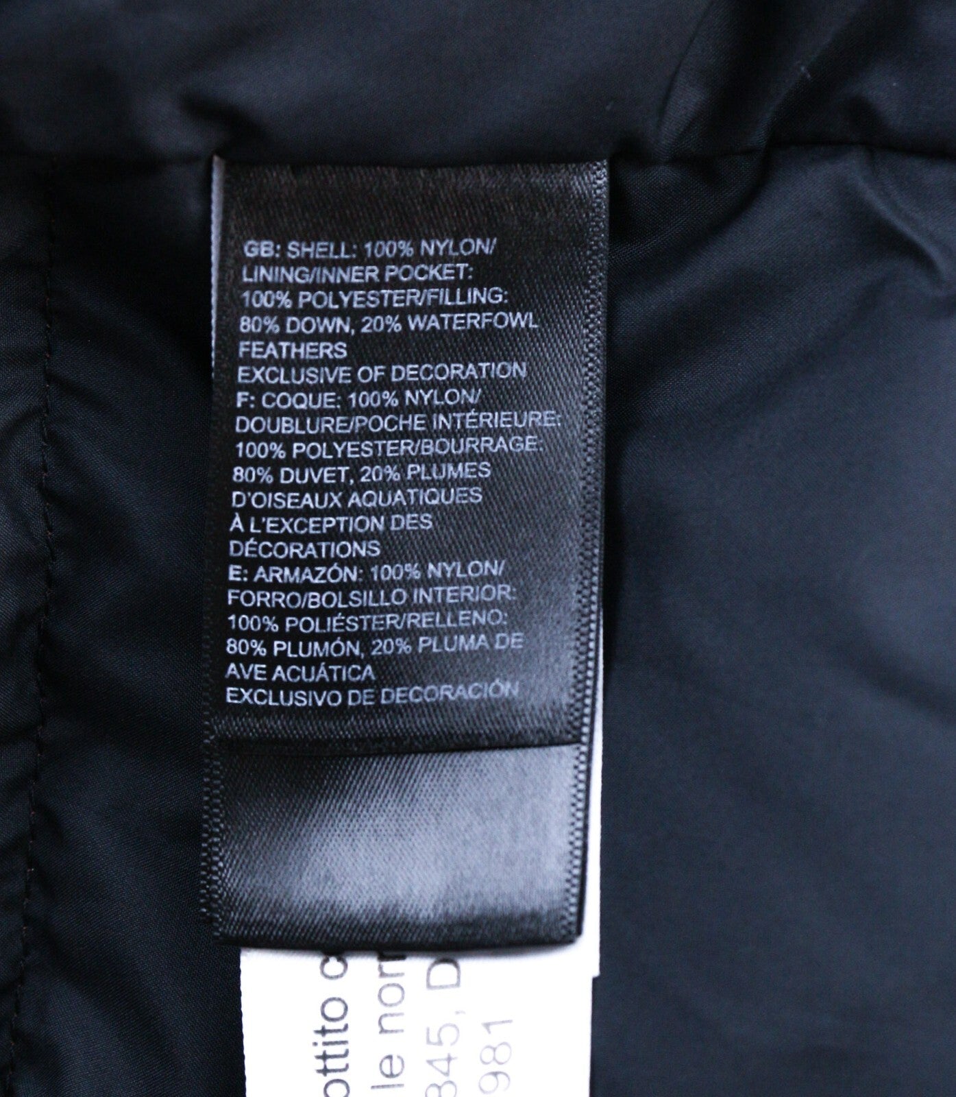 „The North Face Himalayan Down Parka“ vyriška striukė su gobtuvu 550 su izoliacija ir pamušalu. 