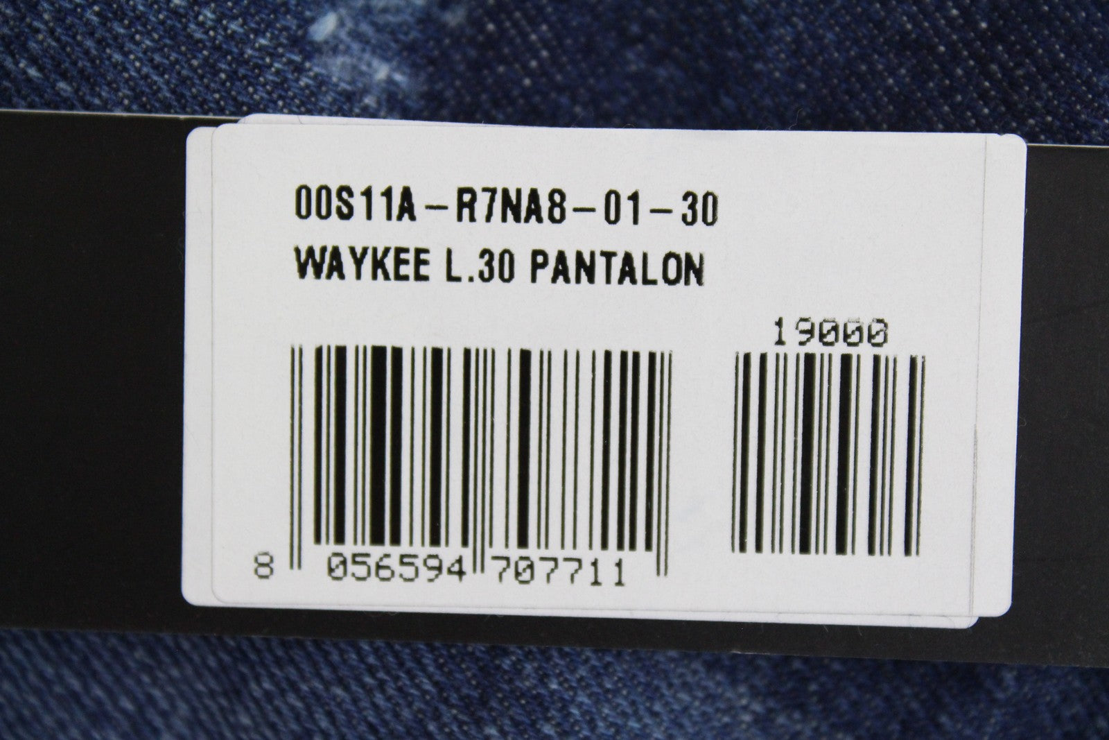 DIESEL Waykee R7NA8 vyriški džinsai W30 L30 tiesūs skalbtos medvilnės mėlyni džinsai 