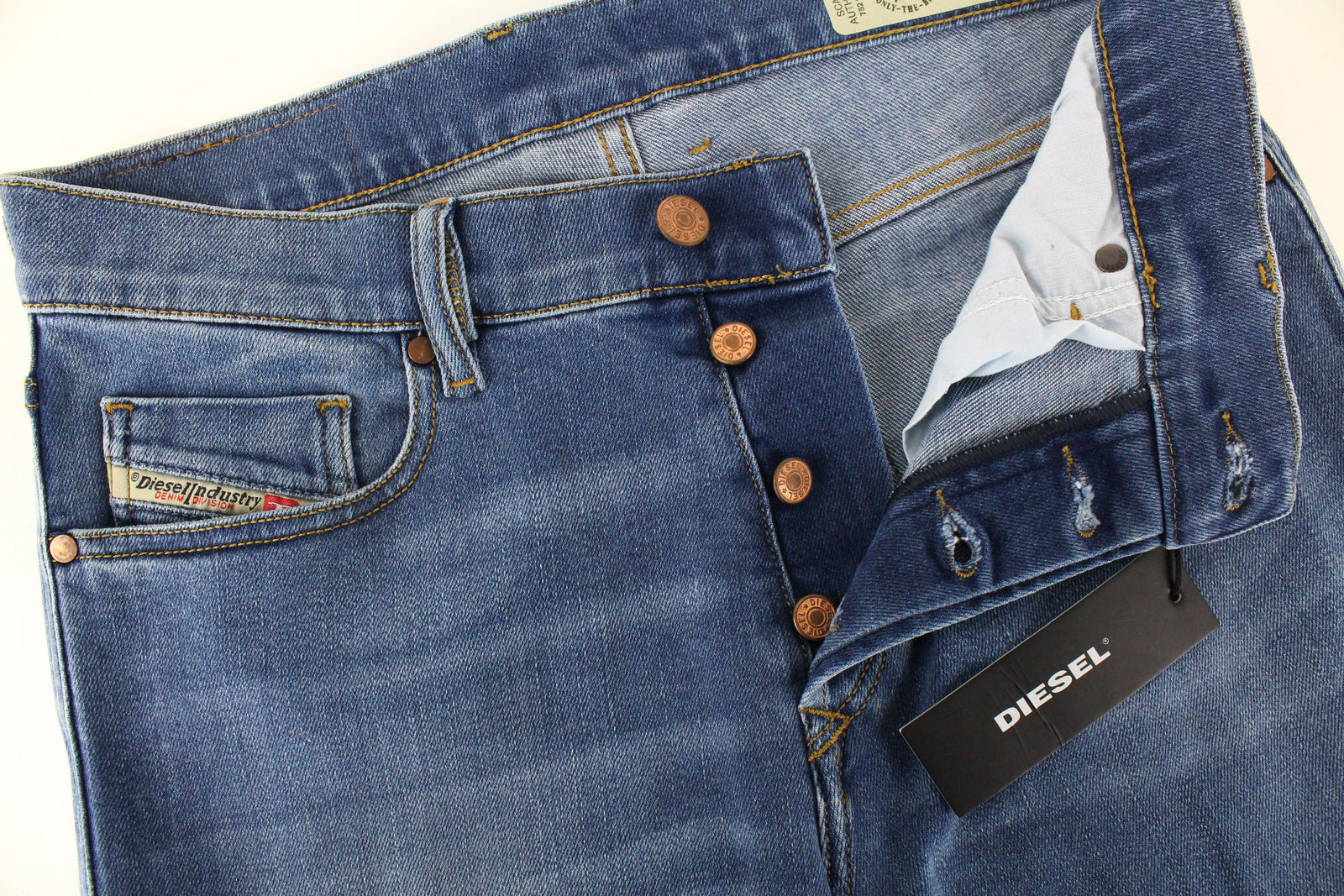 DIESEL Tepphar-X R8XA3 vyriški mėlyni džinsai W28/L34 ploni morkų spalvos medvilniniai skalbti džinsai 