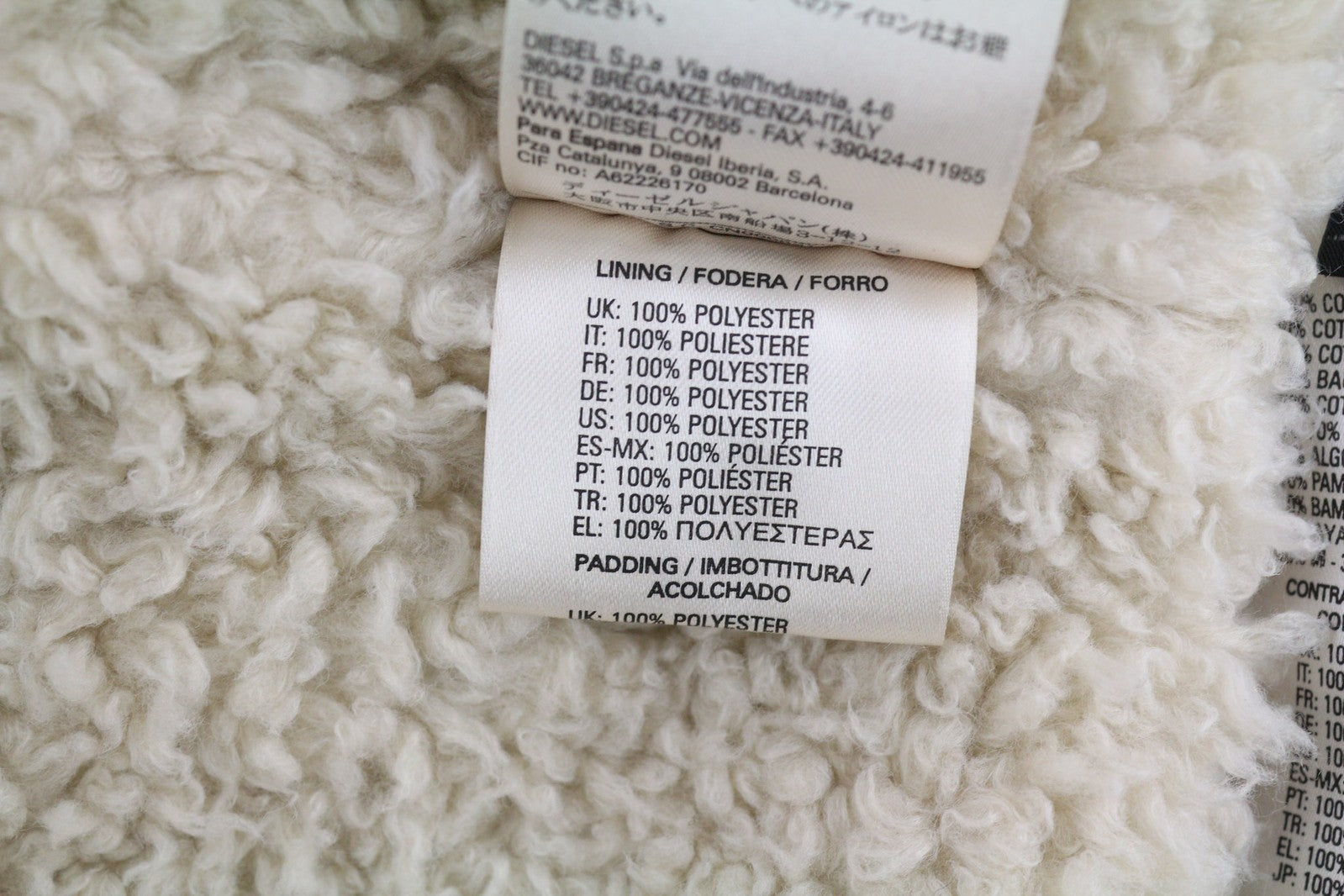 DIESEL W-Terry moteriška striukė S, žalia, parka su užtrauktuku ir gobtuvu, šerpų pamušalu. RMK 395 € 