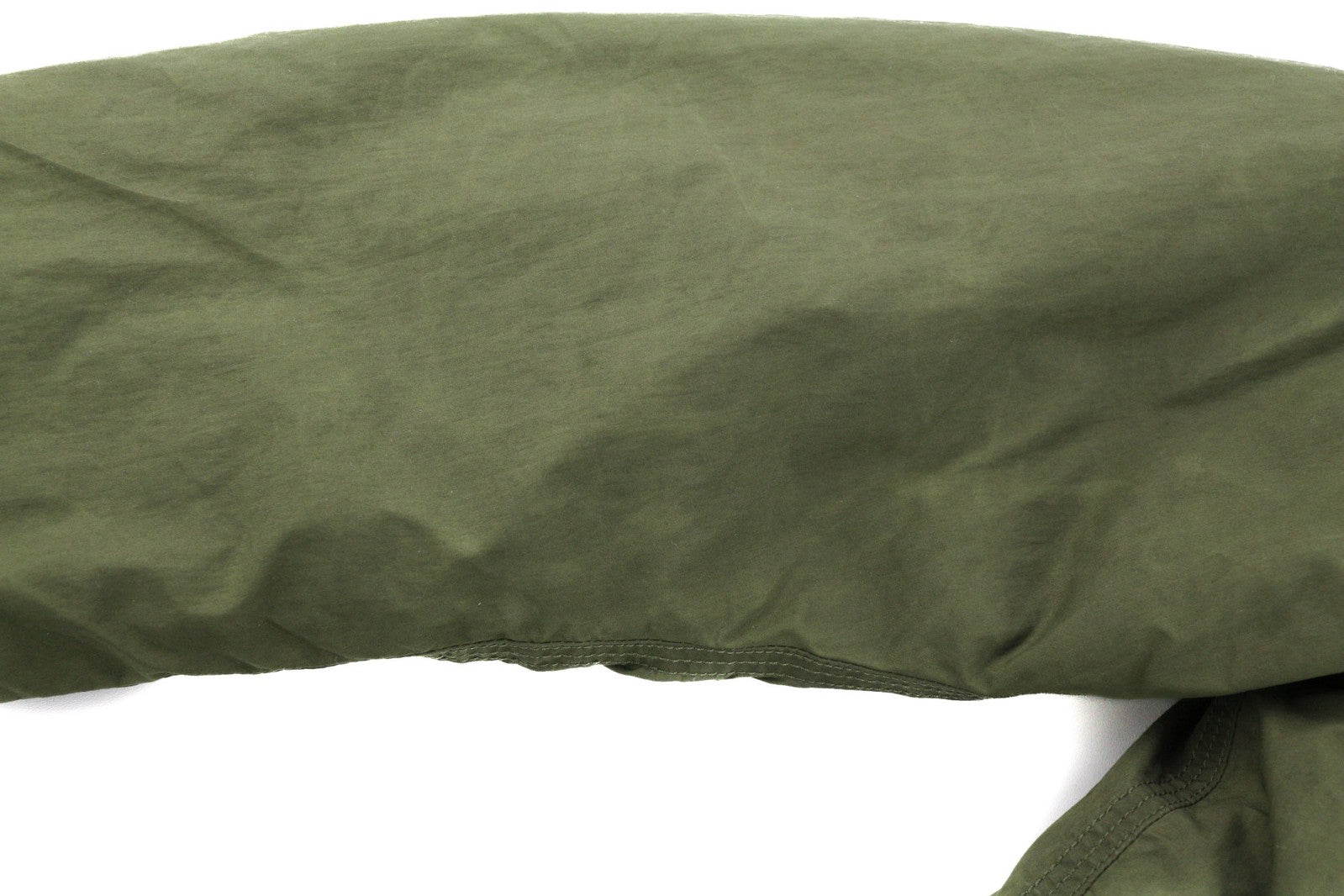 DIESEL W-Terry moteriška striukė S, žalia, parka su užtrauktuku ir gobtuvu, šerpų pamušalu. RMK 395 € 