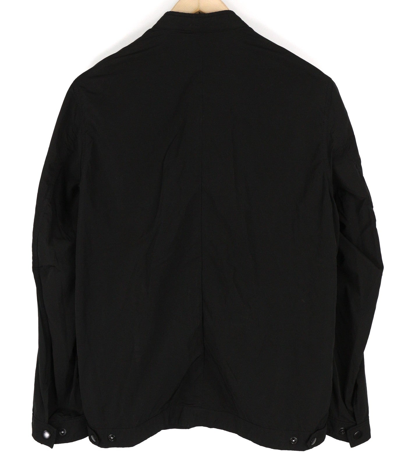 DIESEL J-Rum vyriška striukė M, juoda, su pamušalu, užtrauktukais ir lengvomis kišenėmis. 