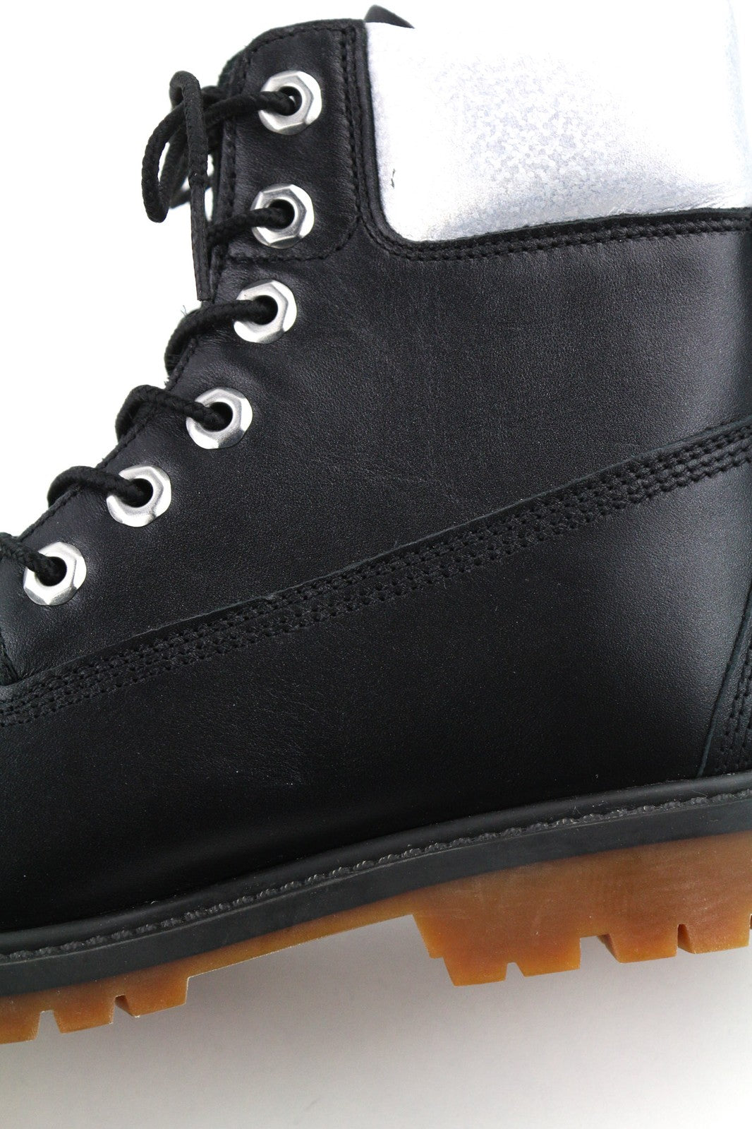 TIMBERLAND A2M8G moteriški aulinukai EU36 UK3.5 juodi odiniai migdolų nosys vandeniui atsparūs 