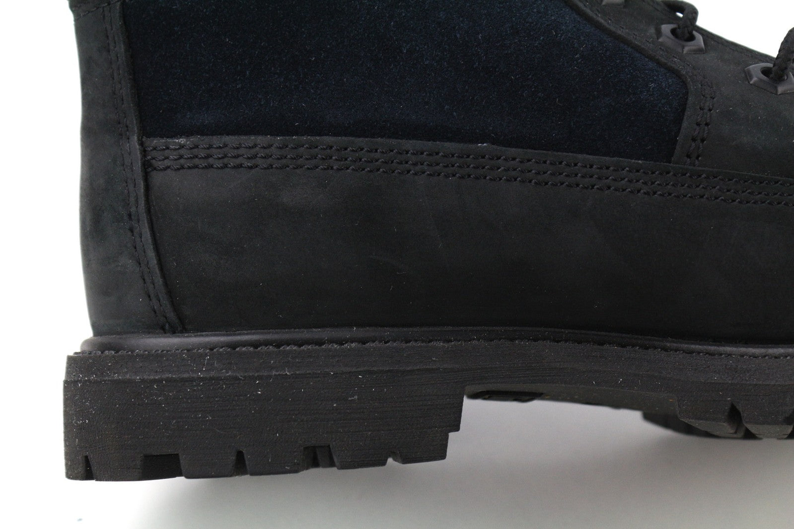 TIMBERLAND A1R2M moteriški aulinukai EU38 UK5 juodi odiniai su raišteliais, Ortholite stiliaus. 