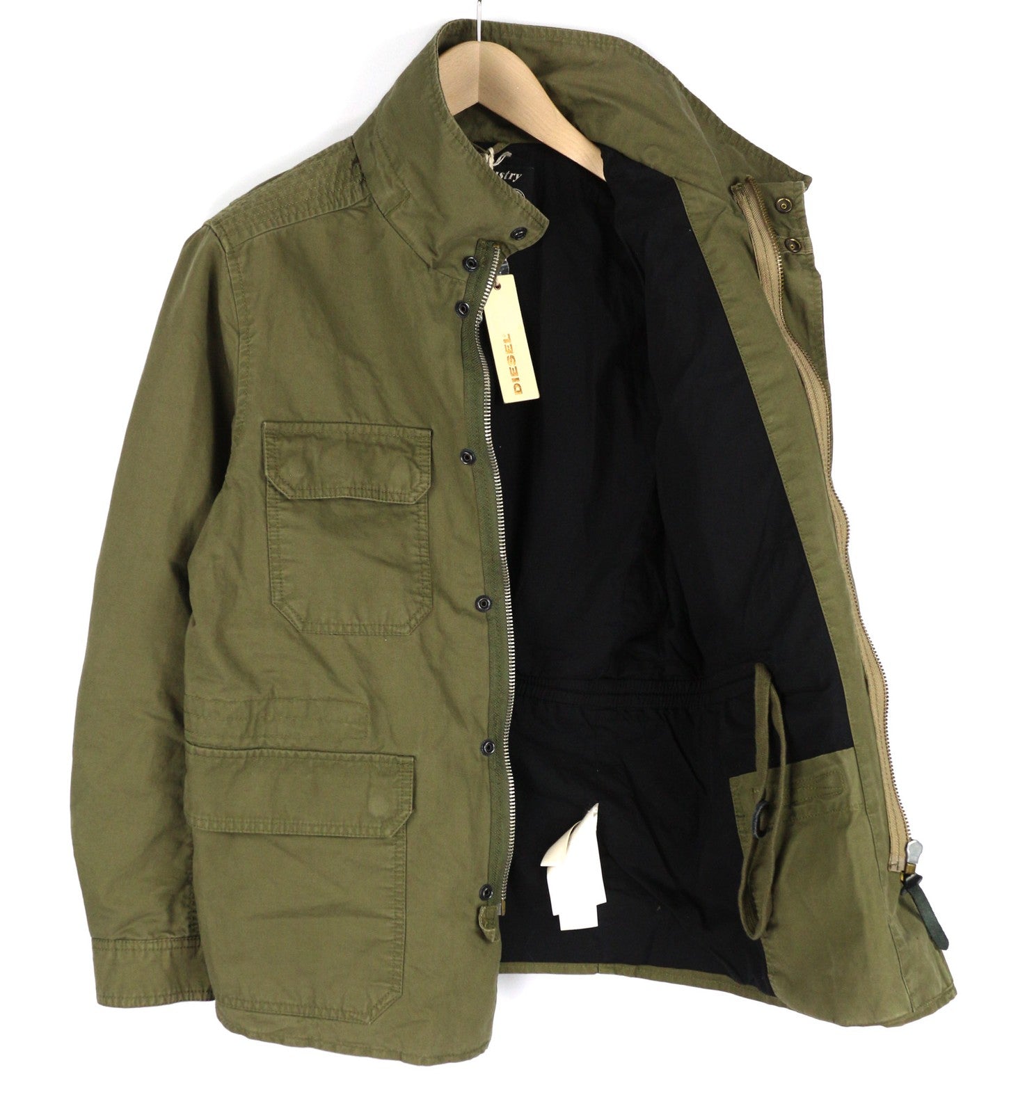 DIESEL Jamede vyriška striukė S, chaki spalvos, užtrauktuku, aukšta apykakle, pamušalu, raišteliu, logotipu ant juosmens. 