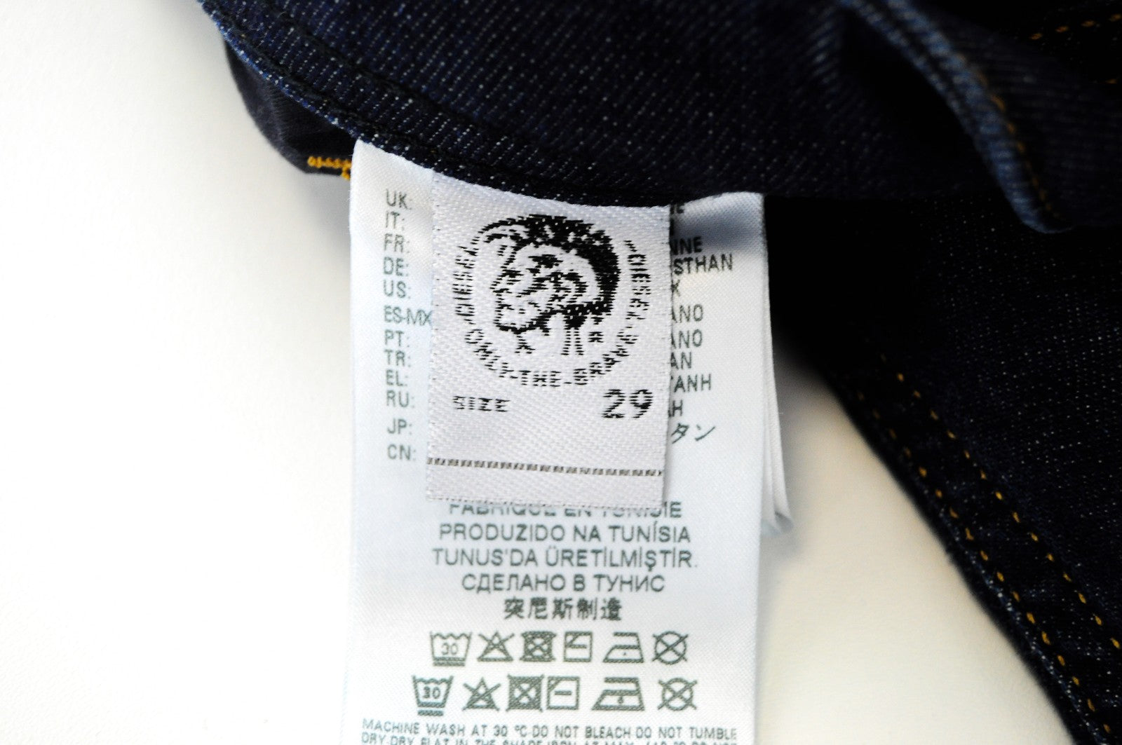 DIESEL Waykee R7NA8 Men Jeans W29/L30 Dark Blue Stretch Straight Leg Denim