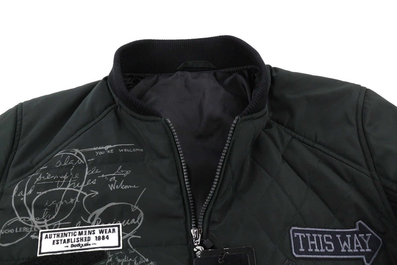 DESIGUAL vyriška striukė L dydžio bomber stiliaus, su izoliaciniais lopais, logotipu, užtrauktuku ir pamušalu, juoda 