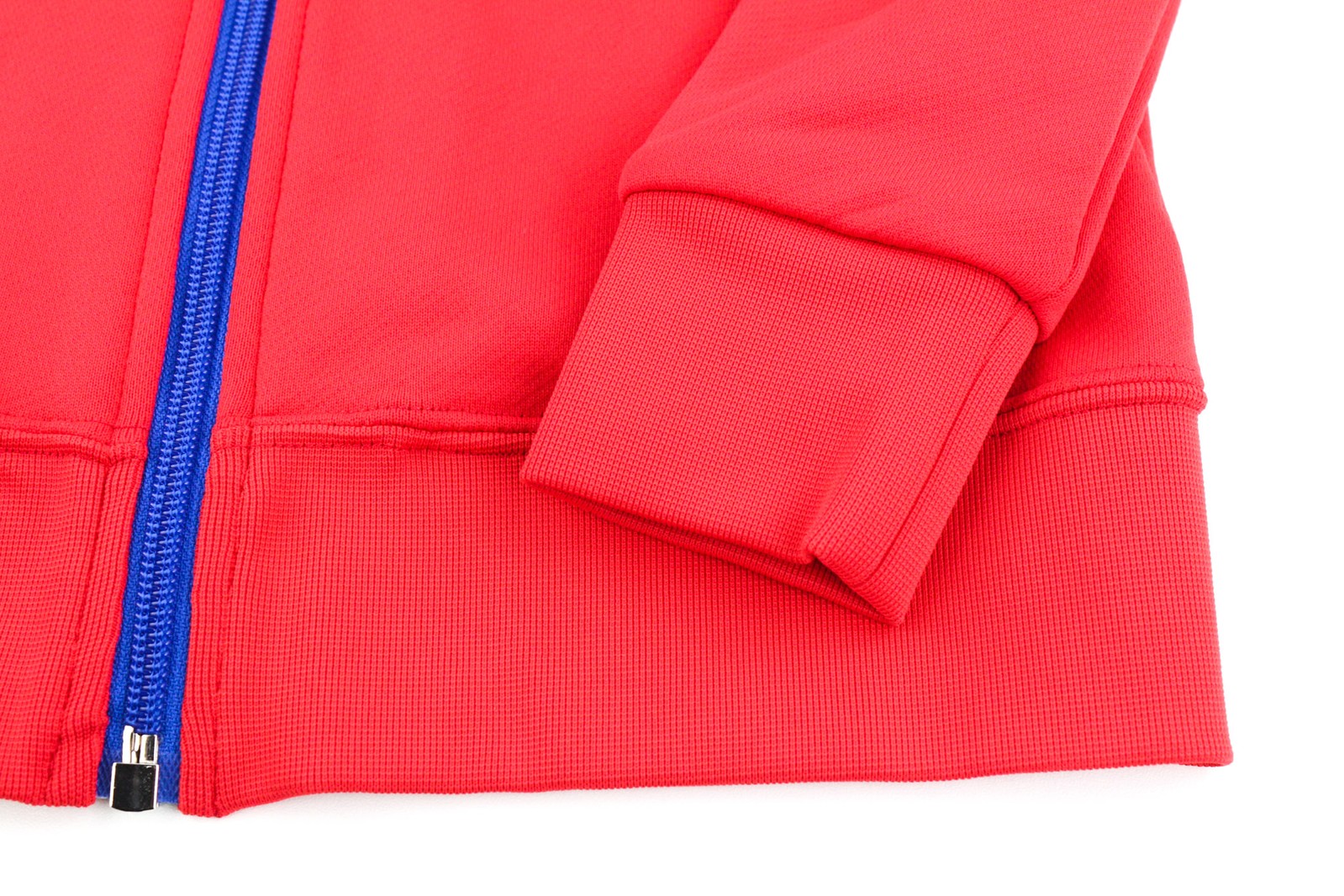 DIESEL F-Macs moteriškas džemperis S su užtrauktuku, aukšta apykakle ir raštuotais džemperiais, rekomenduojama kaina – 195 € 