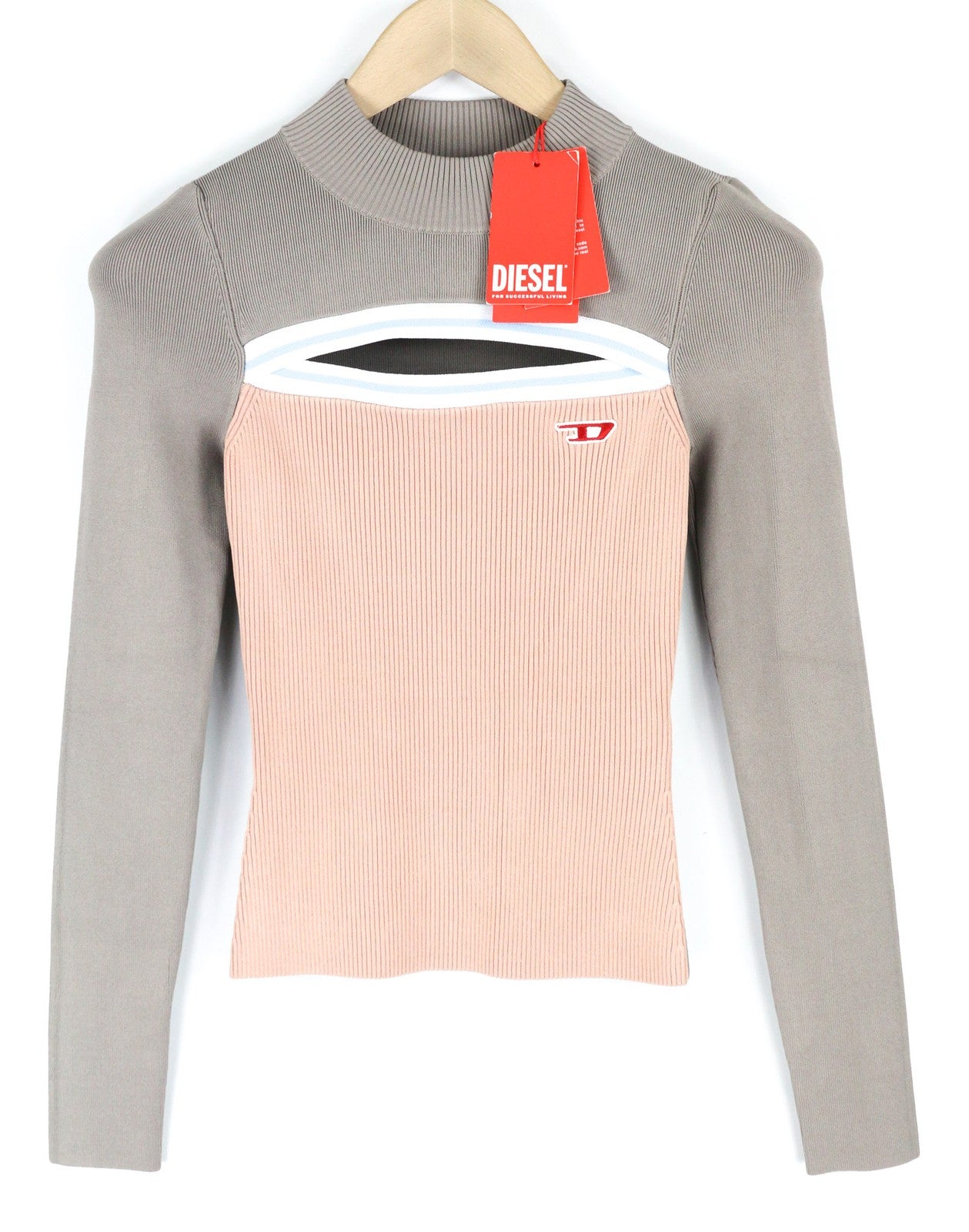 DIESEL M-Mesa moteriškas megztinis XS dydžio su imitacine apykakle ir iškirpte, megztas, rekomenduojama kaina – 175 € 