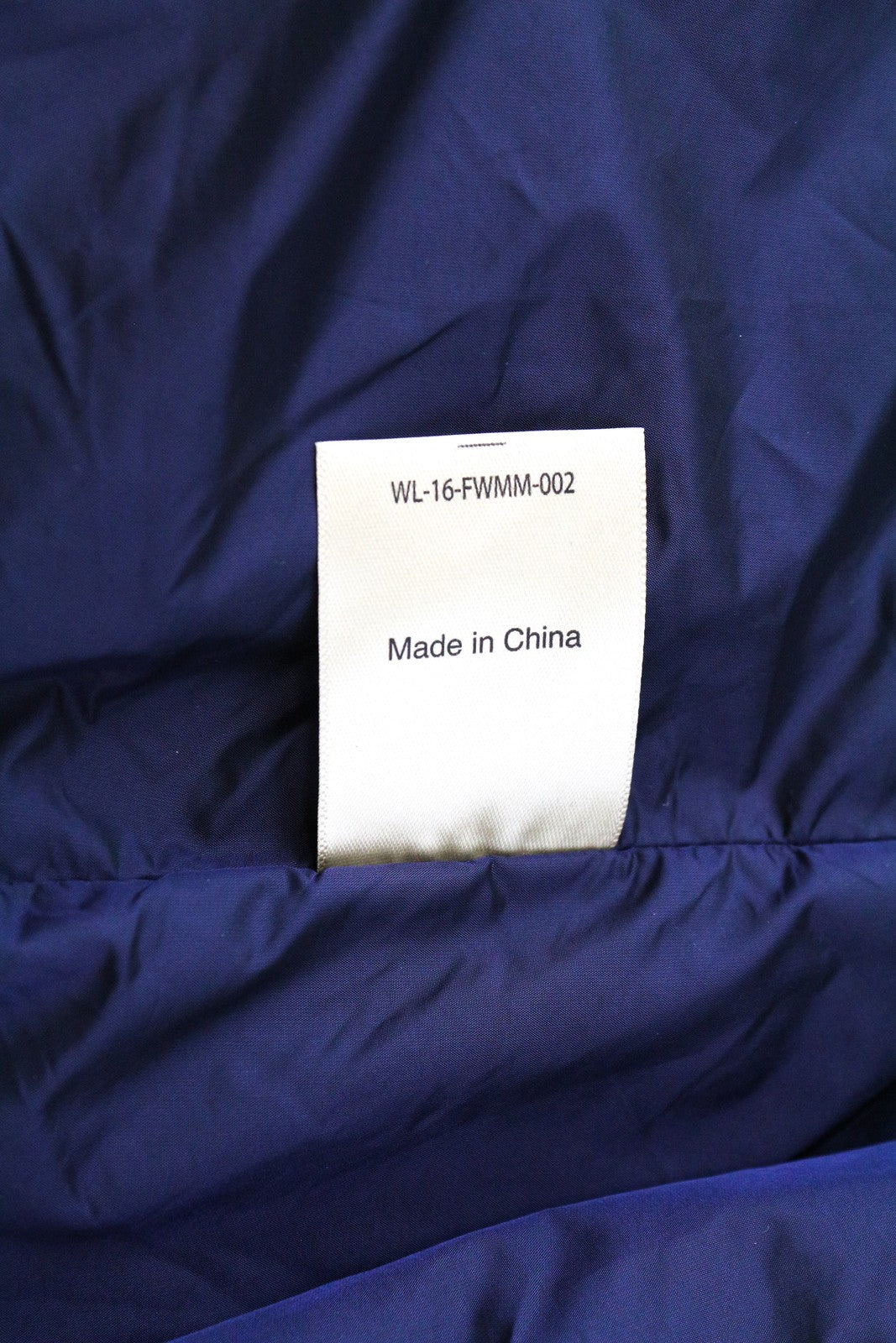 SCOTCH &amp; SODA vyriška ~2XL dydžio nailoninė striukė su gobtuvu ir spalvotais blokais bei raštu 