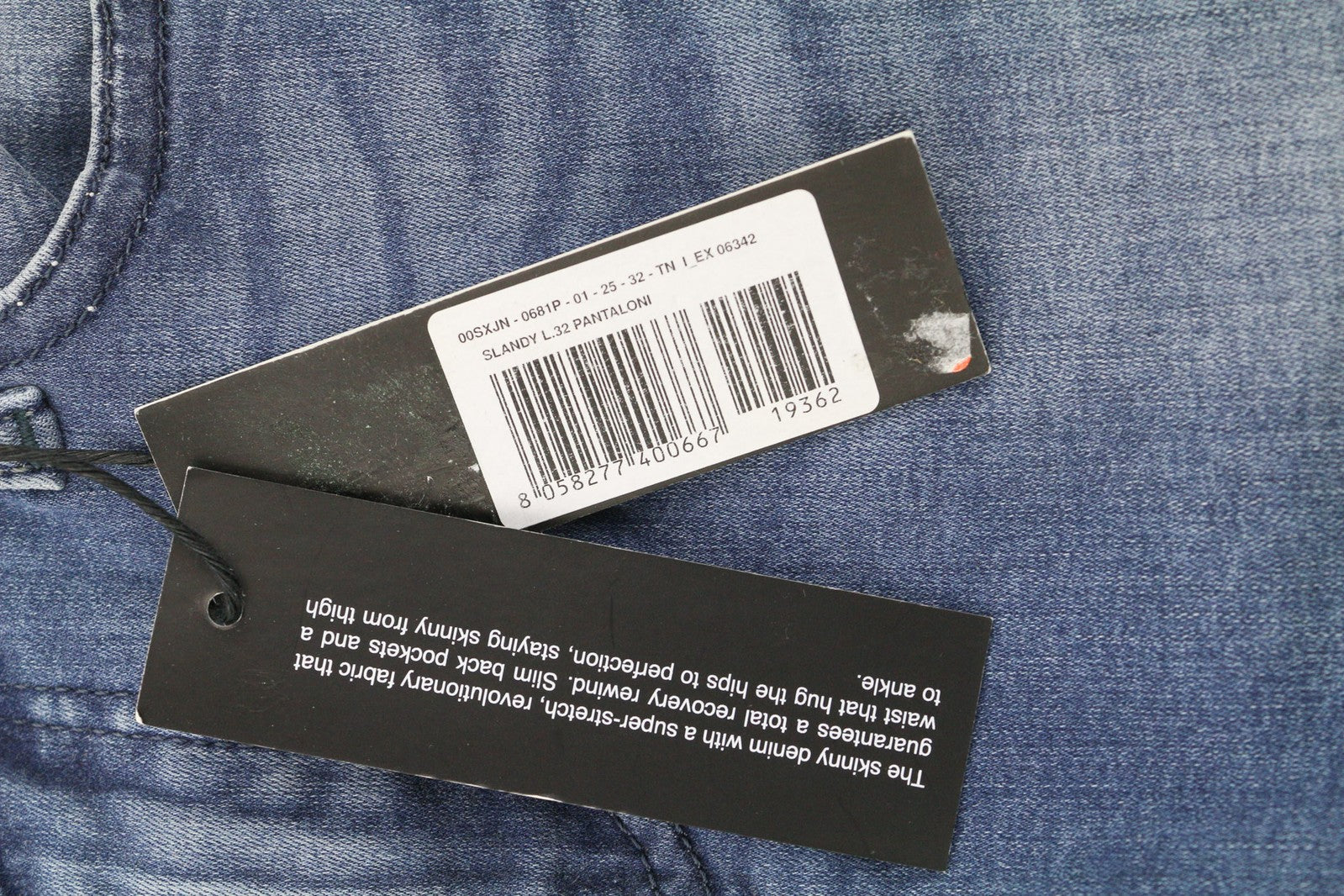 DIESEL Slandy 0681P moteriški džinsai W25/L32 Super Slim Skinny mėlyni tamprūs blukinti džinsai 