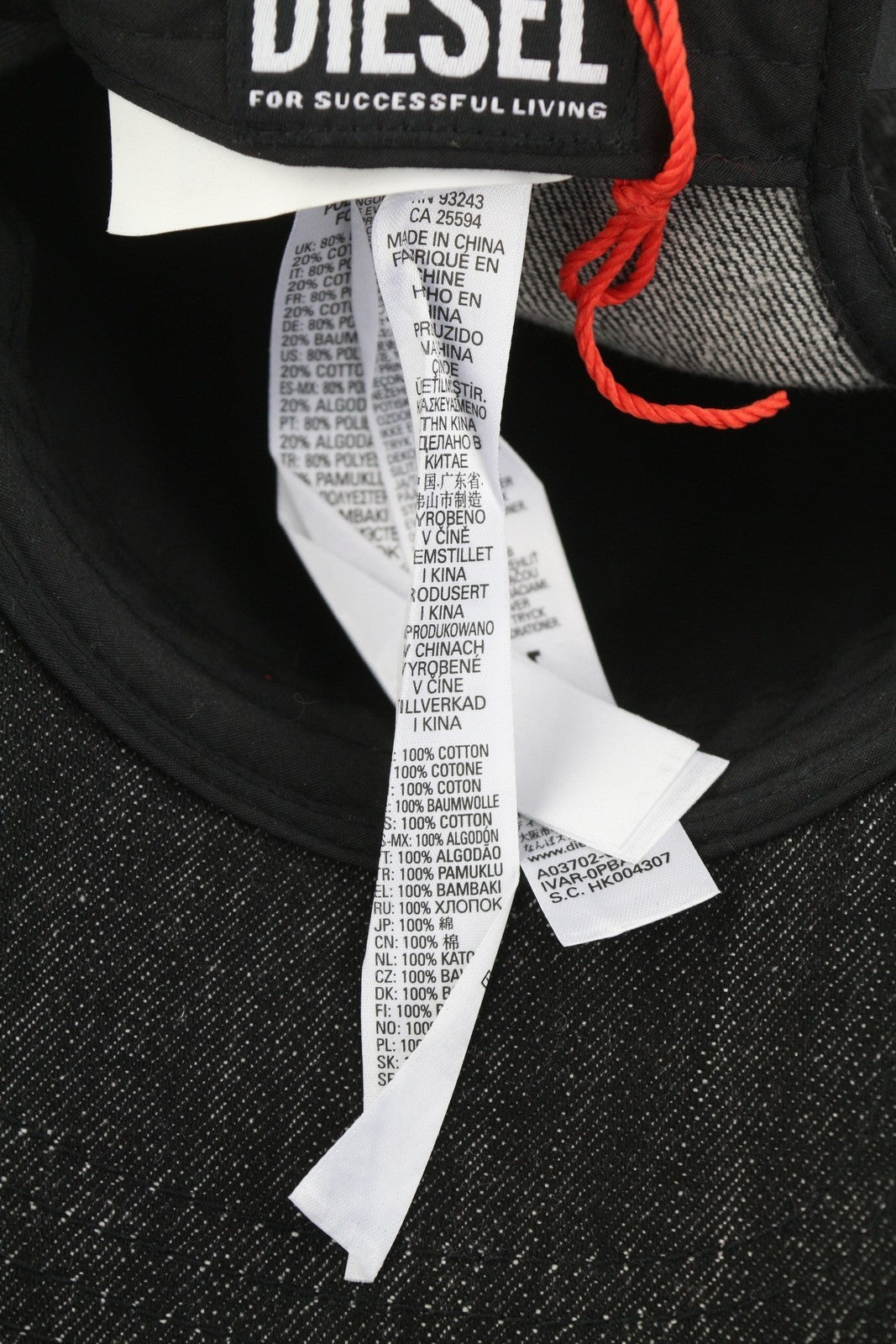 DIESEL C-Ivar vyriška beisbolo kepurė 1, džinsinė, juoda, siuvinėtas logotipas, medvilnė, rekomenduojama kaina – 70 € 