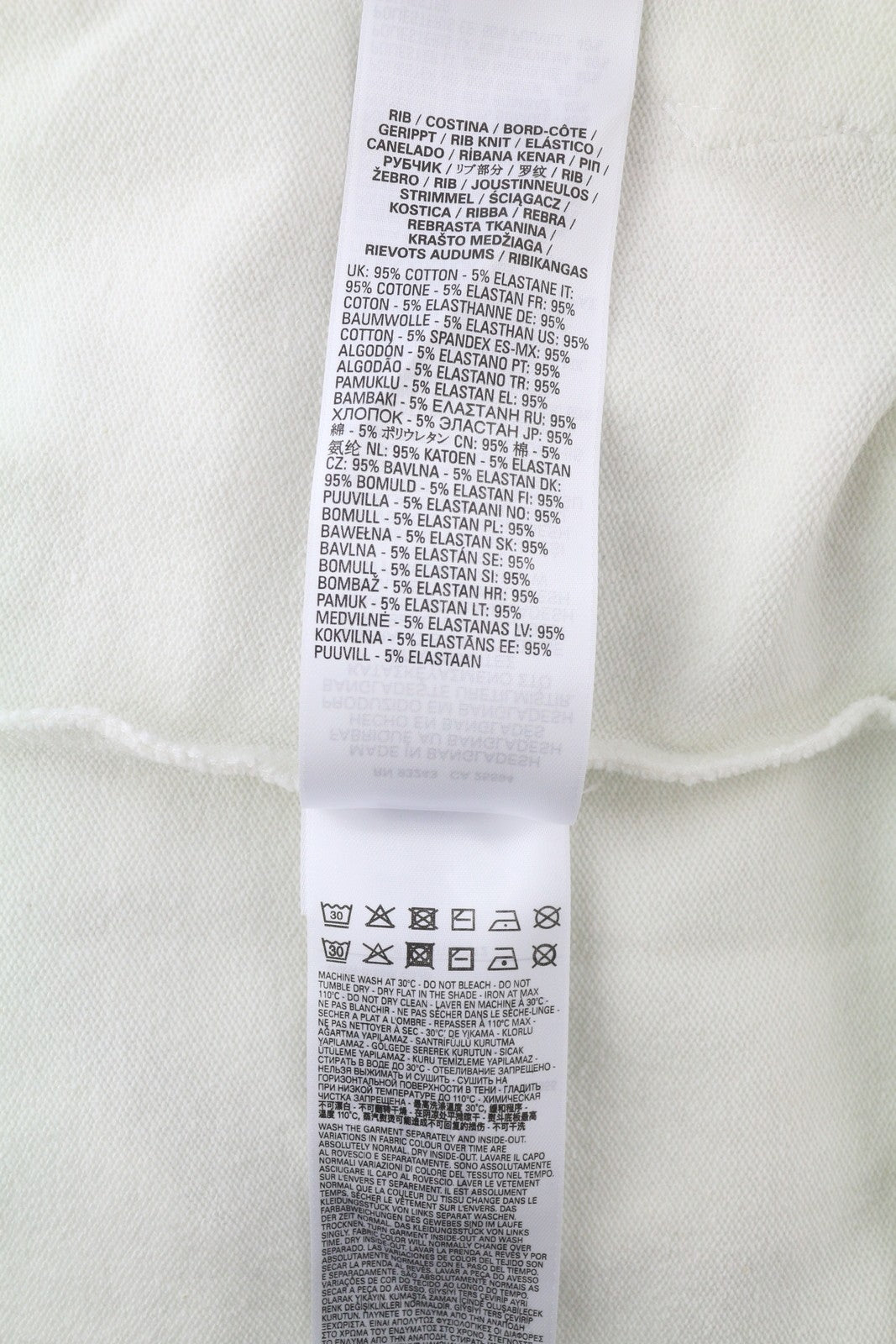 DIESEL S-Ginn-Hood-K28 vyriškas džemperis su gobtuvu L dydžio, baltas, su kengūros kišene, rekomenduojama kaina – 125 € 