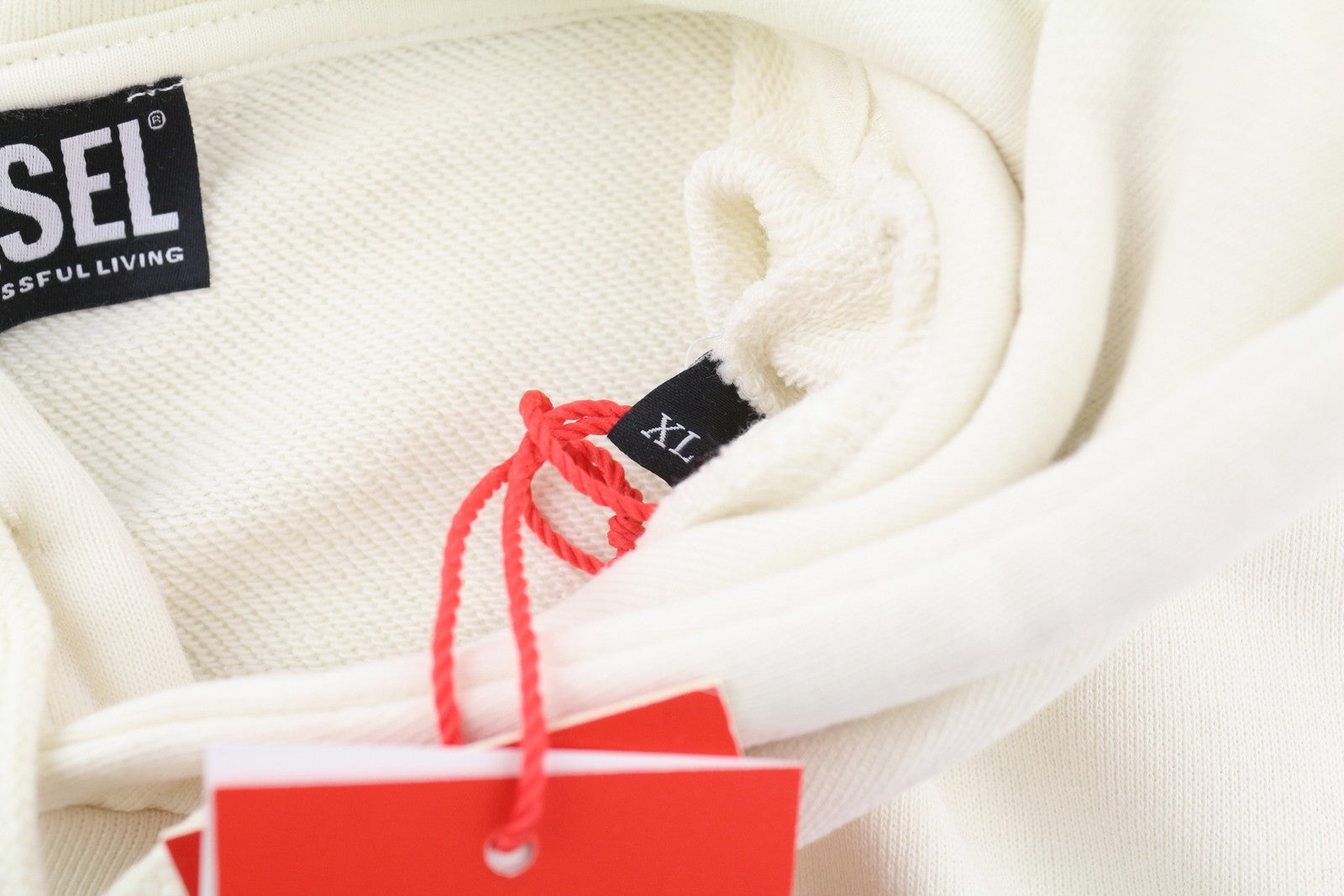 DIESEL S-Ginn-Hood-C7 vyriškas džemperis su gobtuvu XL dydžio, balkšvas, su kengūros kišene. RMK 150 €. 