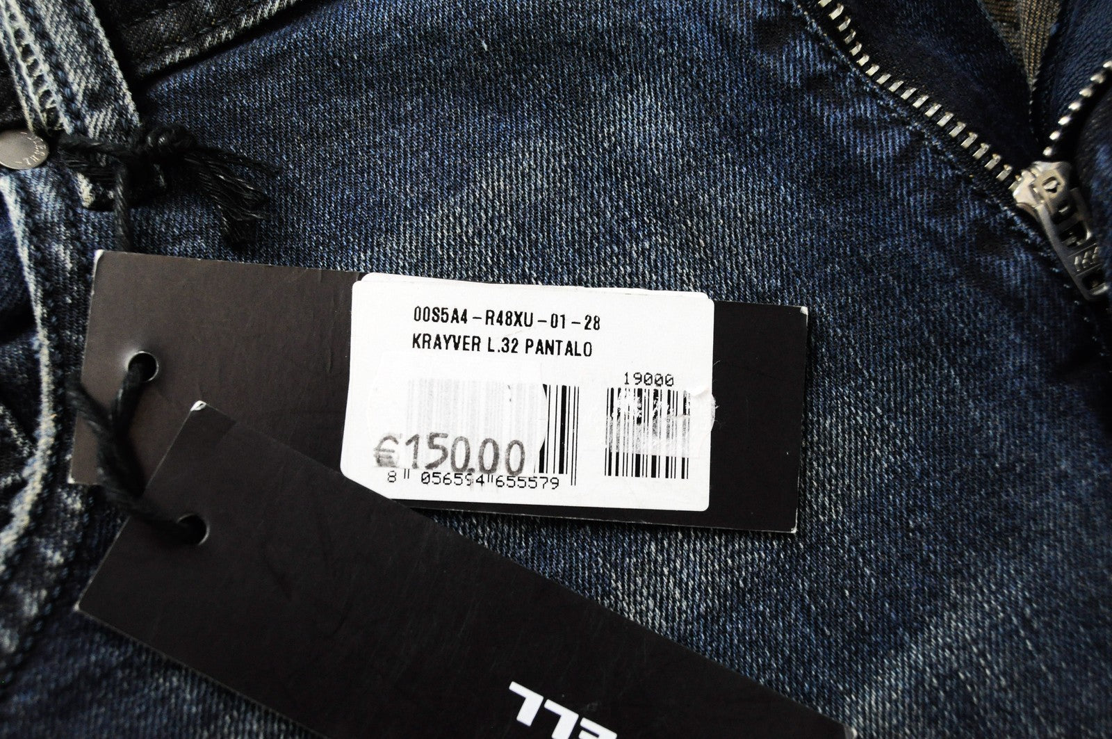 DIESEL Krayver R48XU vyriški džinsai W28/L32 plėšyti ploni morkų kirpimo tamprūs džinsai 