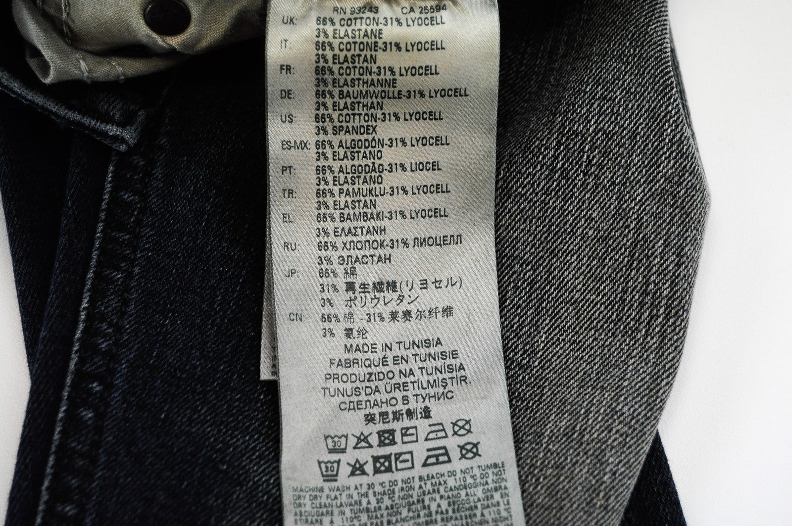 DIESEL Krayver R48XU vyriški džinsai W28/L32 plėšyti ploni morkų kirpimo tamprūs džinsai 