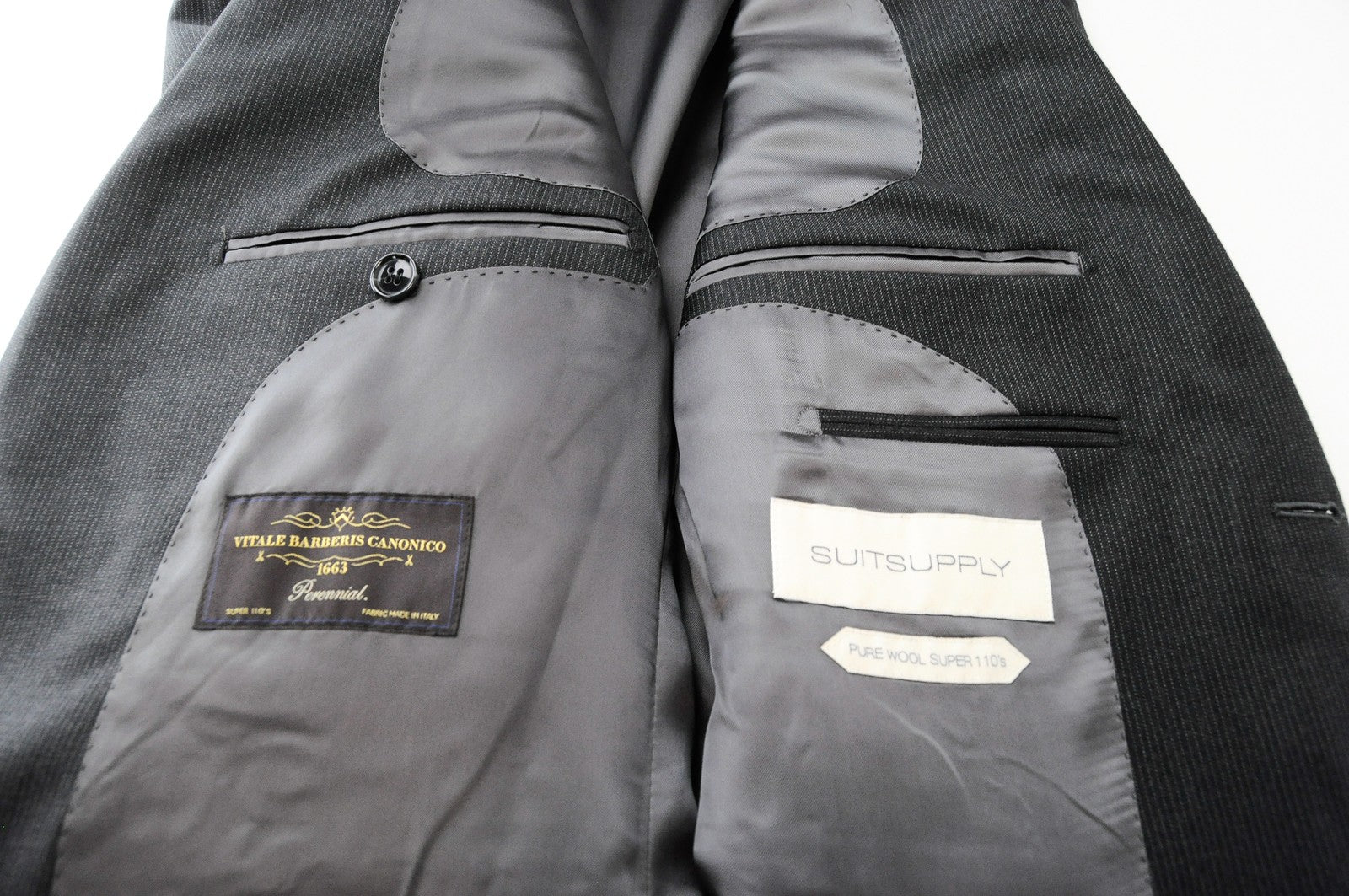 „SUITSUPPLY Napoli“ vyriškas švarkas UK38R vilnonis „Super 110's“ dryžuotas pilkas kostiumo švarkas 