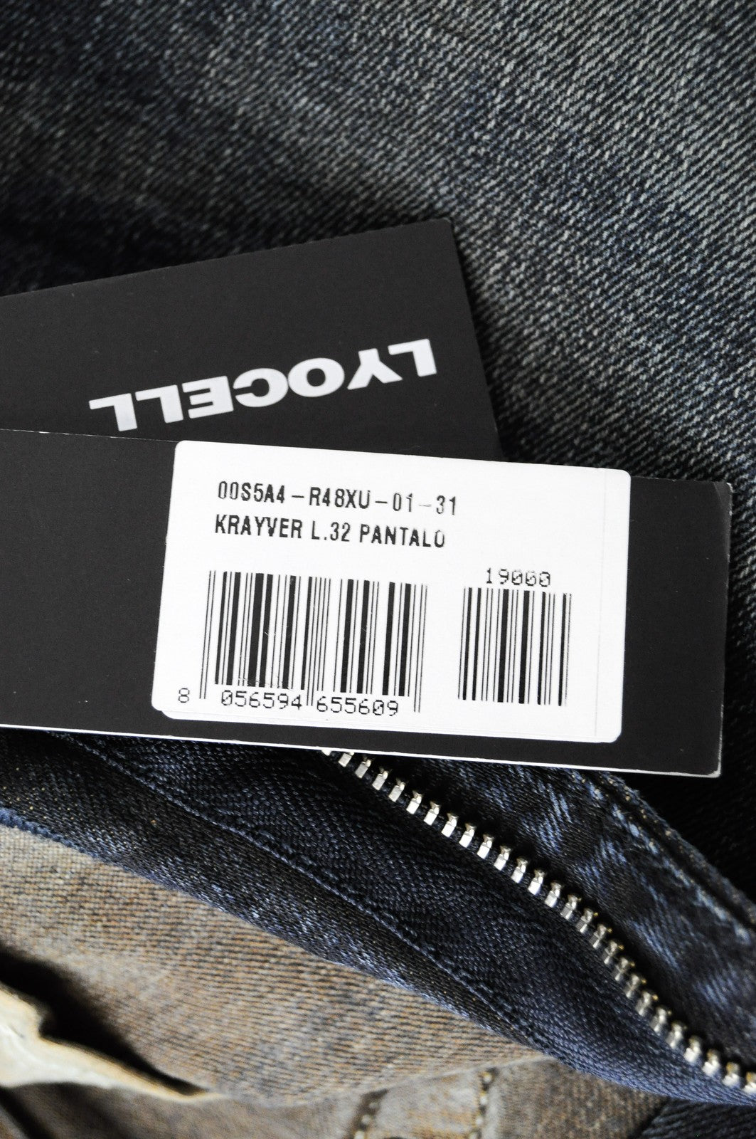 DIESEL Krayver R48XU vyriški džinsai W31/L32 Slim Carrot Fit mėlyni tamprūs džinsai 